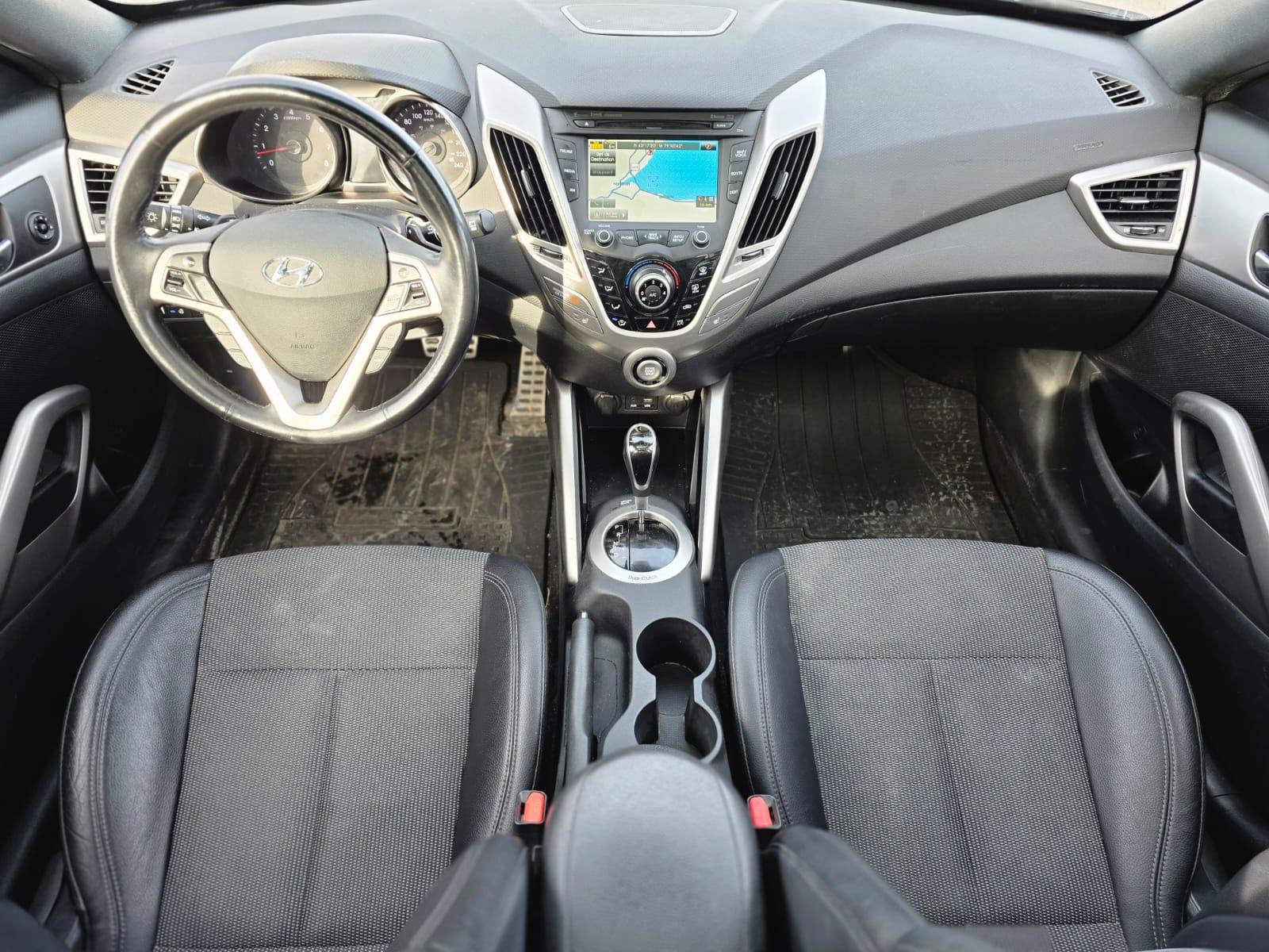 /akmautomotiveltd/2016-Hyundai-Veloster-207025666183277.jpg
