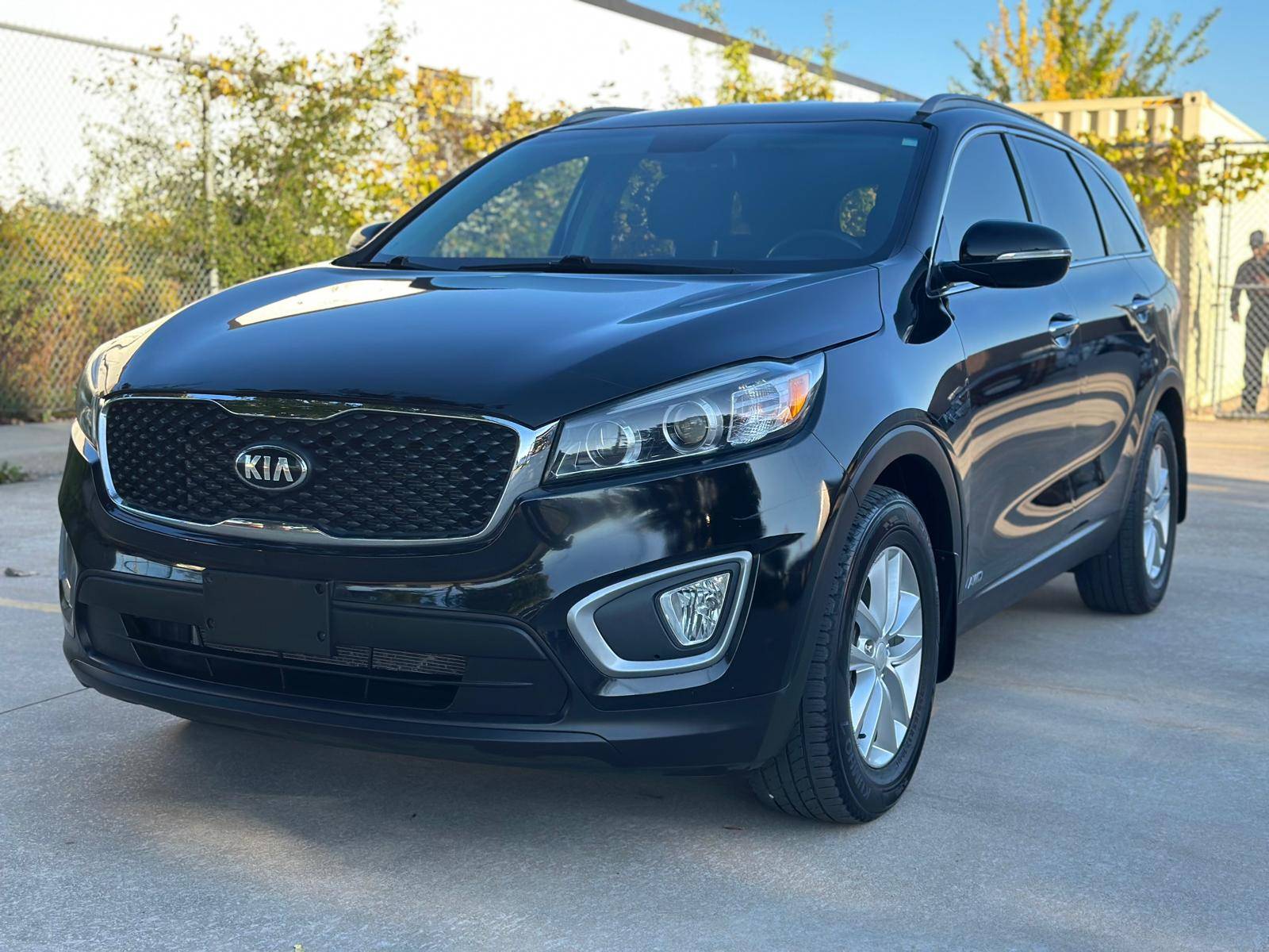 /akmautomotiveltd/2016-Kia-Sorento-47504101452213754.jpg