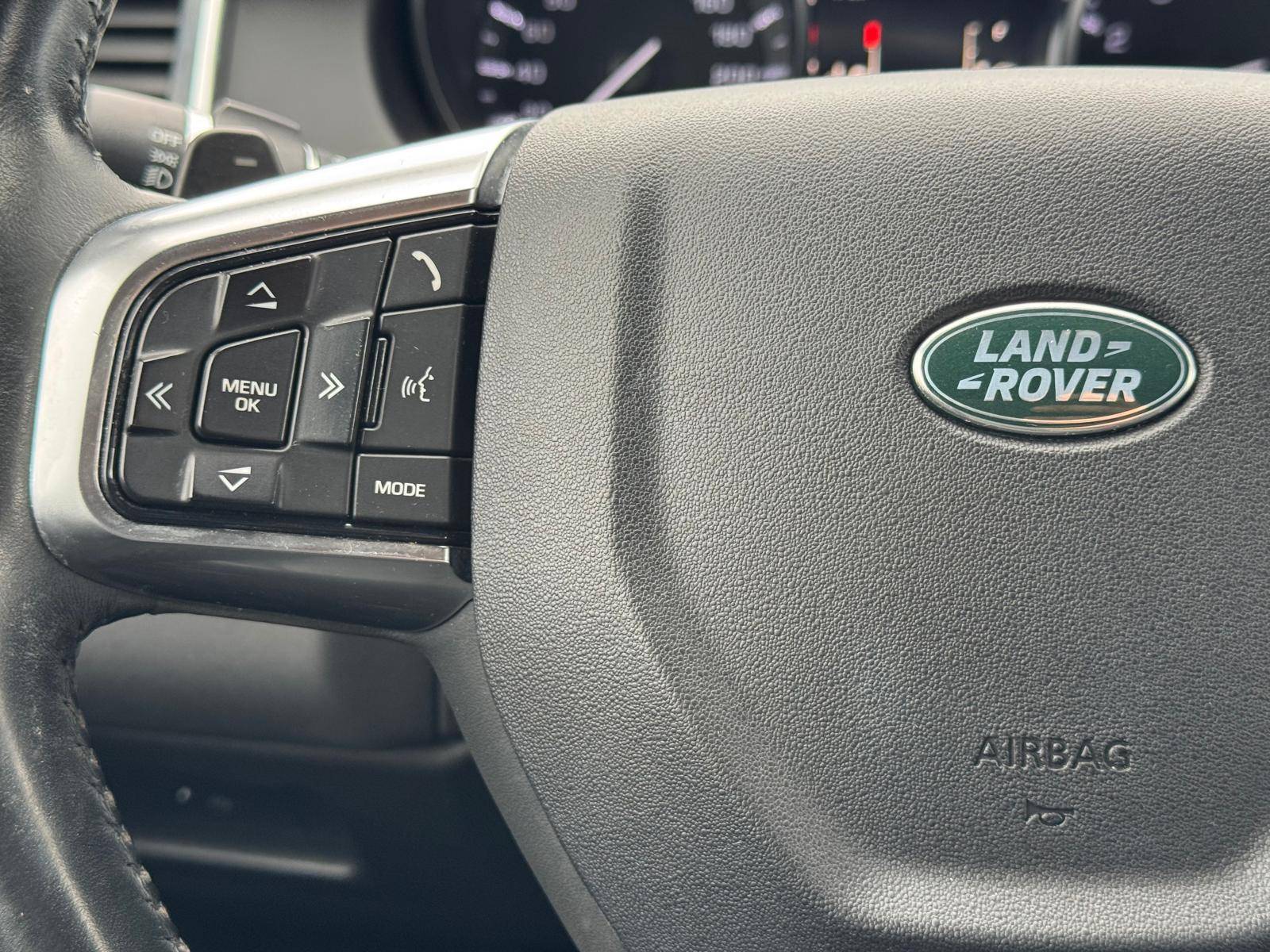 /akmautomotiveltd/2016-LandRover-DiscoverySport-9580300658480518.jpg