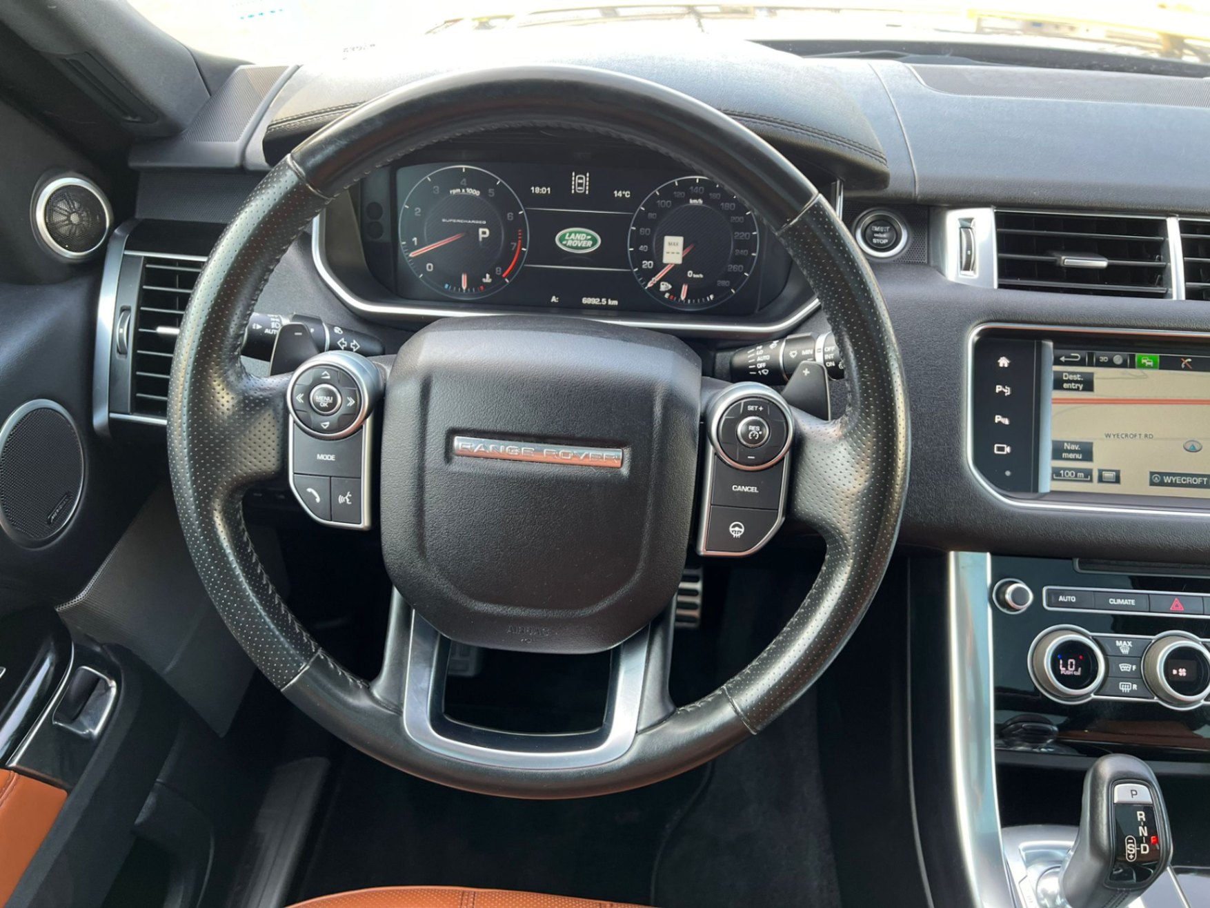 /akmautomotiveltd/2016-LandRover-RangeRover-055594677236897594.jpg