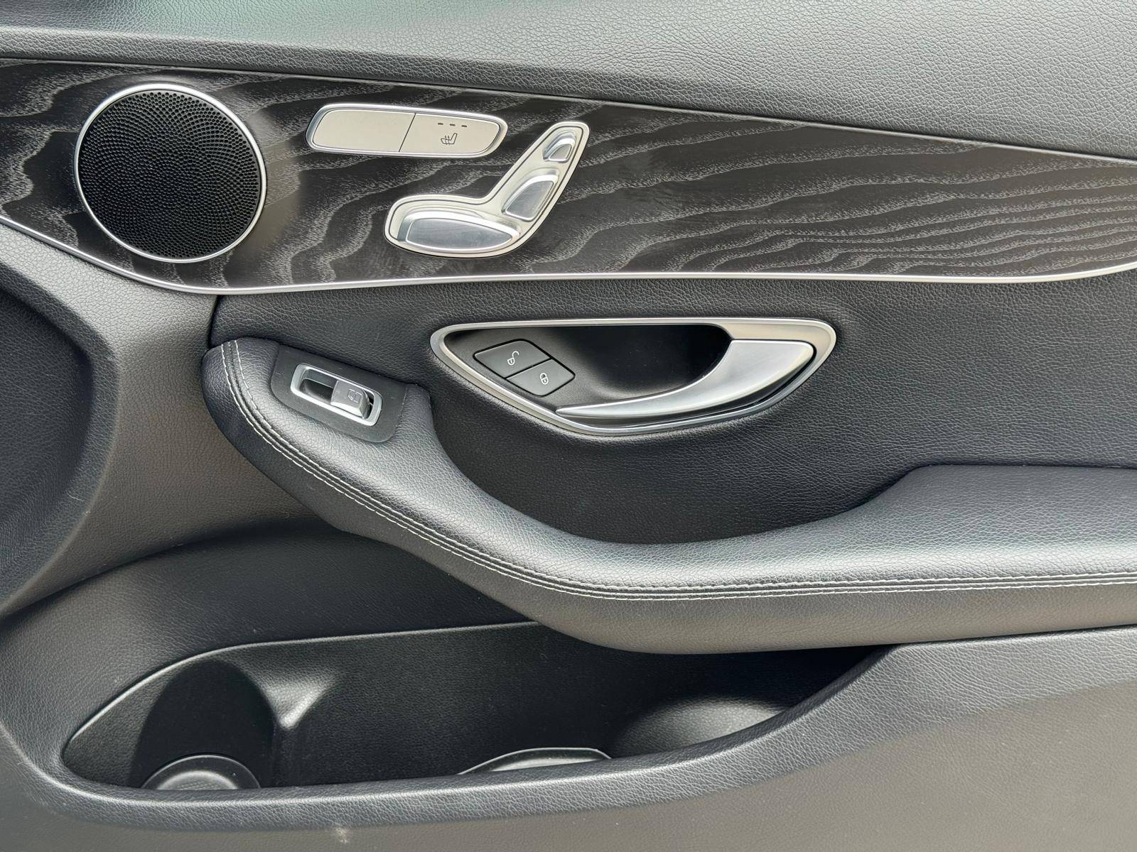 /akmautomotiveltd/2016-Mercedes-Benz-C-Class-7503077376791678.jpg