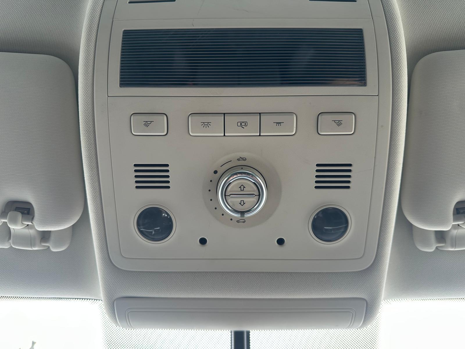 /akmautomotiveltd/2016-Volkswagen-Touareg-7570201535209917.jpg