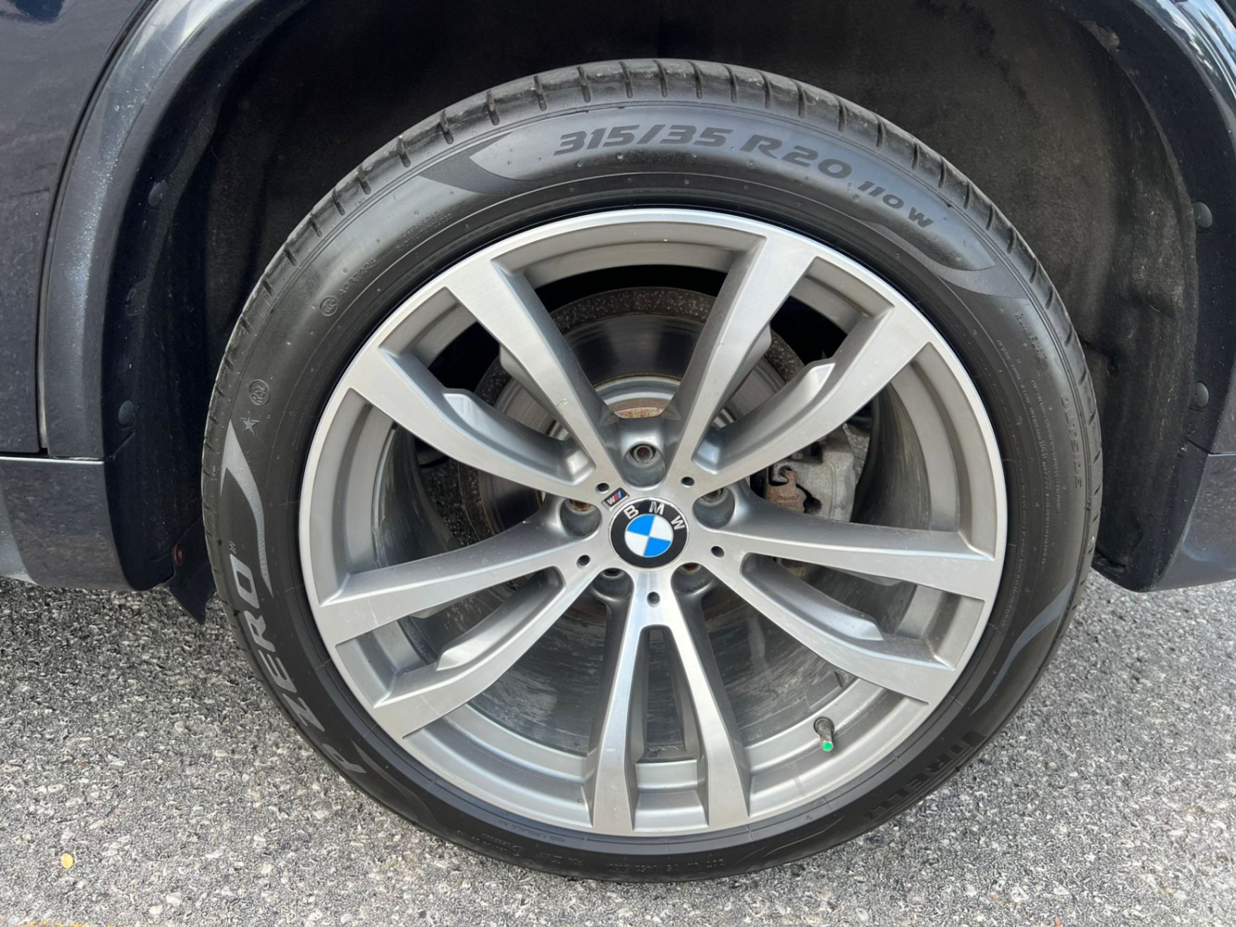 /akmautomotiveltd/2017-BMW-X5-17299648141473356.jpg