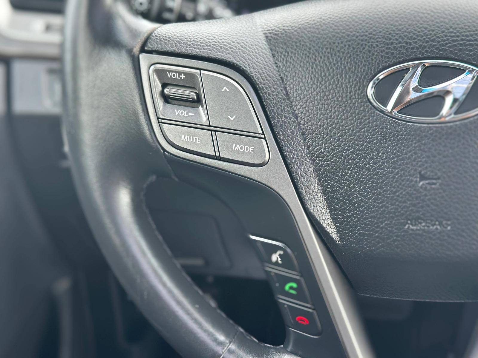 /akmautomotiveltd/2017-Hyundai-SantaFe-2966577627129634.jpg