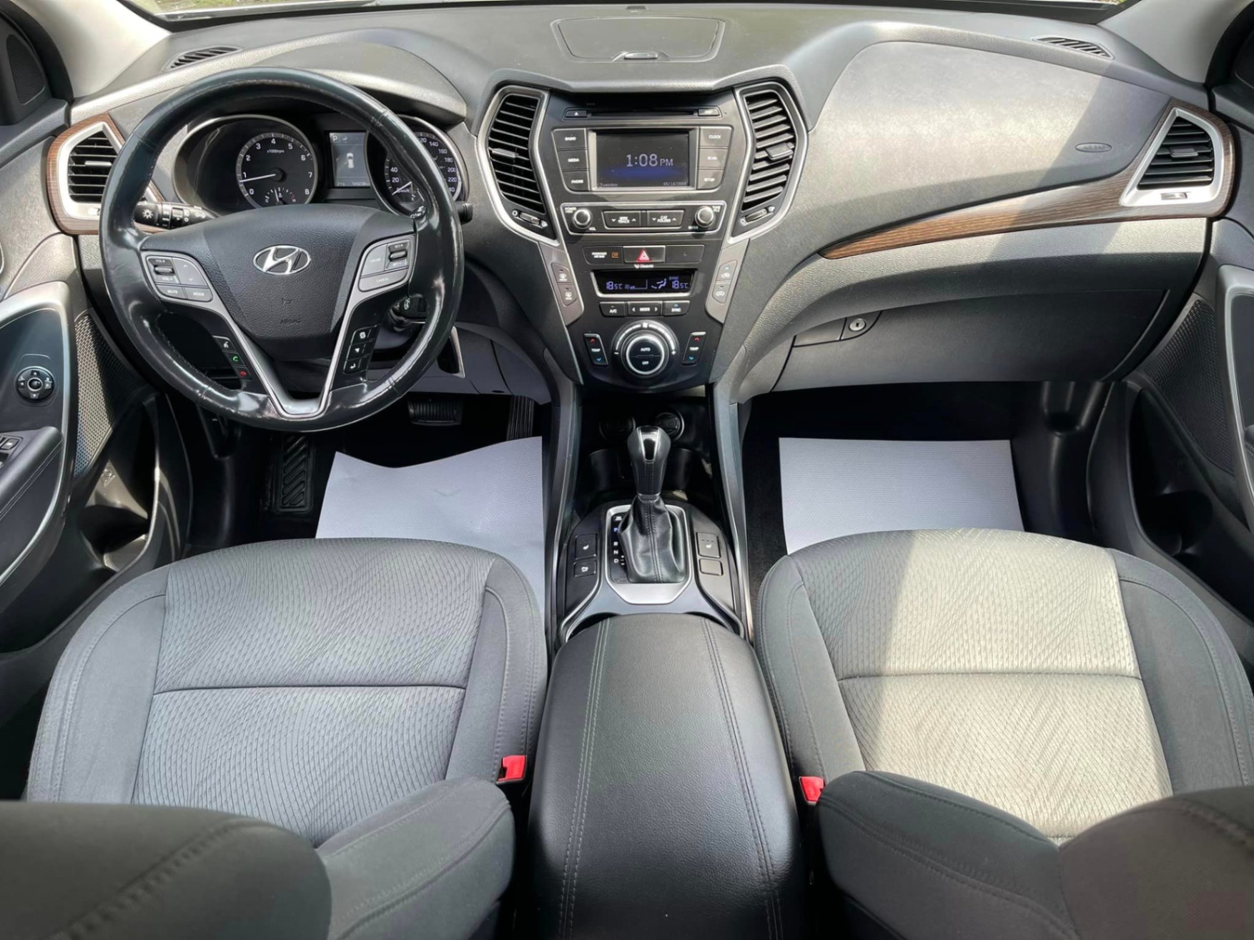 /akmautomotiveltd/2017-Hyundai-SantaFe-35161336502650653.jpg