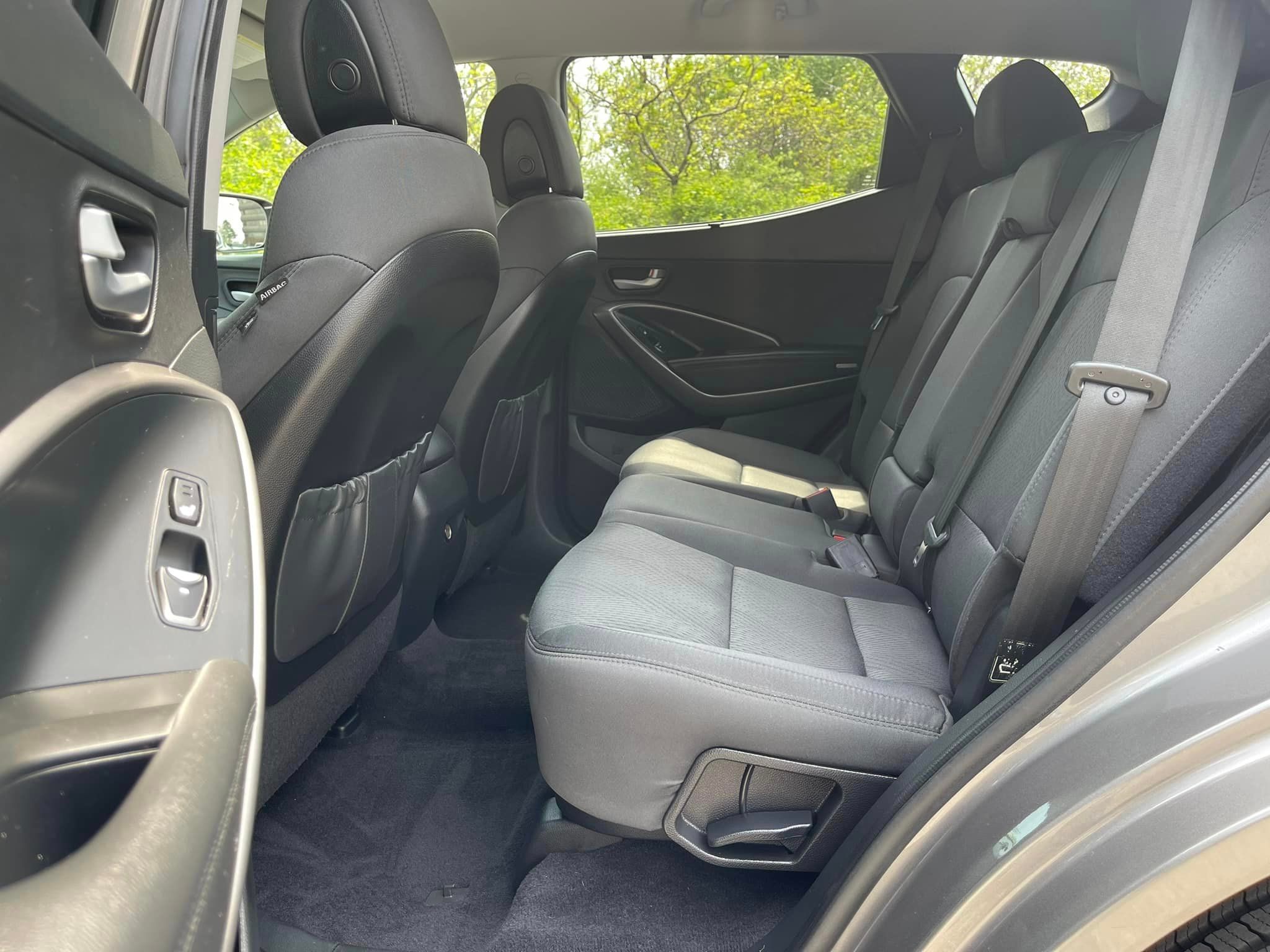/akmautomotiveltd/2017-Hyundai-SantaFe-584825002670925.jpg