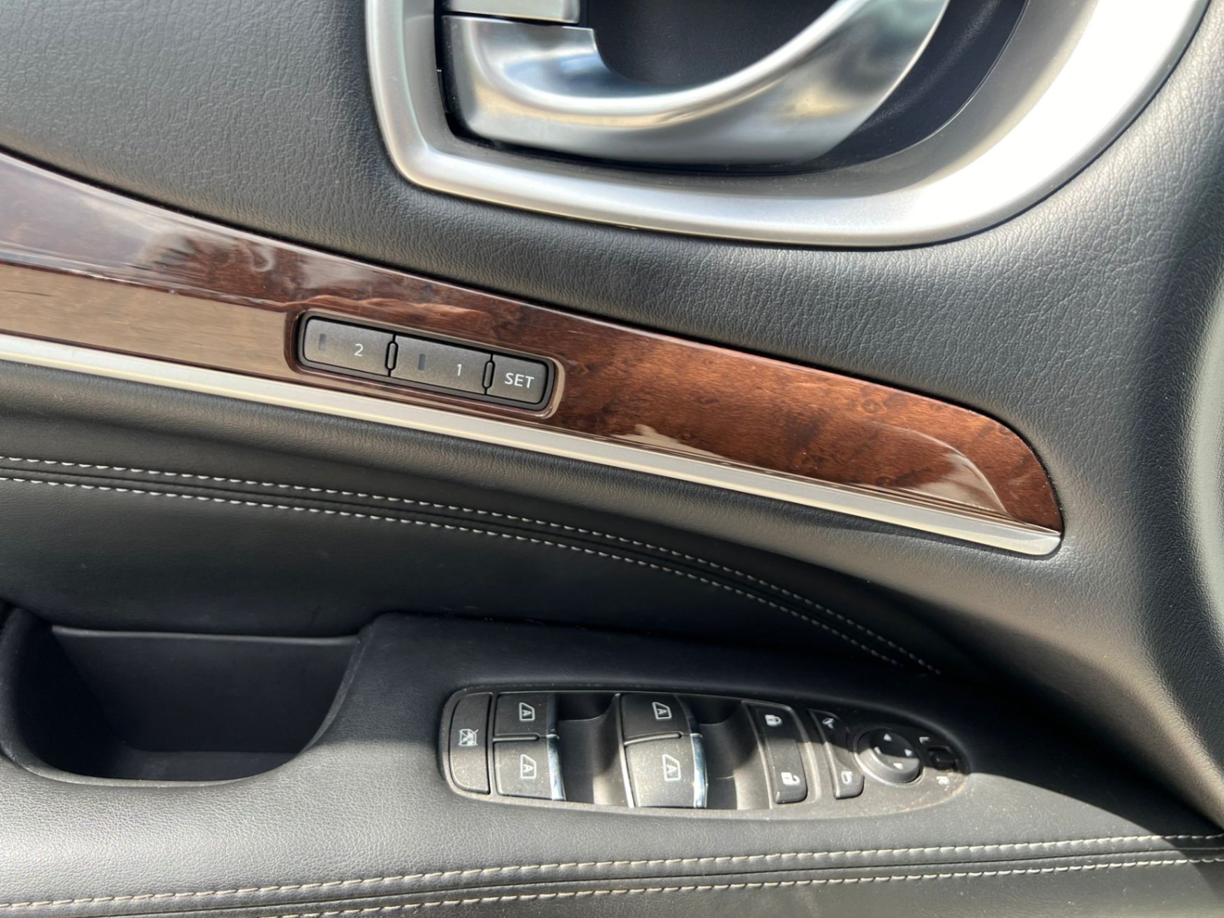 /akmautomotiveltd/2017-INFINITI-QX60-9117302237087628.jpg