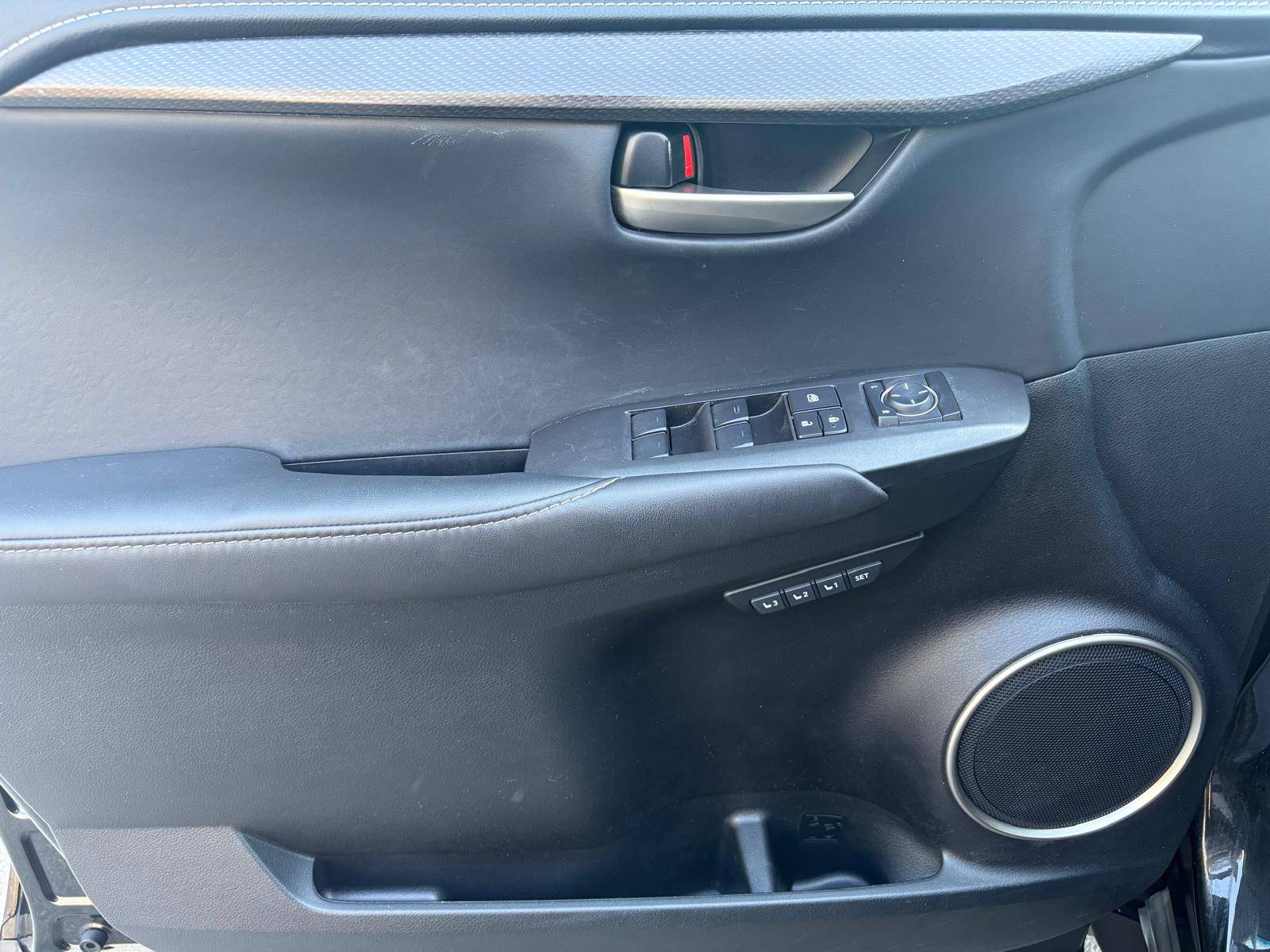 /akmautomotiveltd/2017-Lexus-NX200t-2246118950662057.jpg