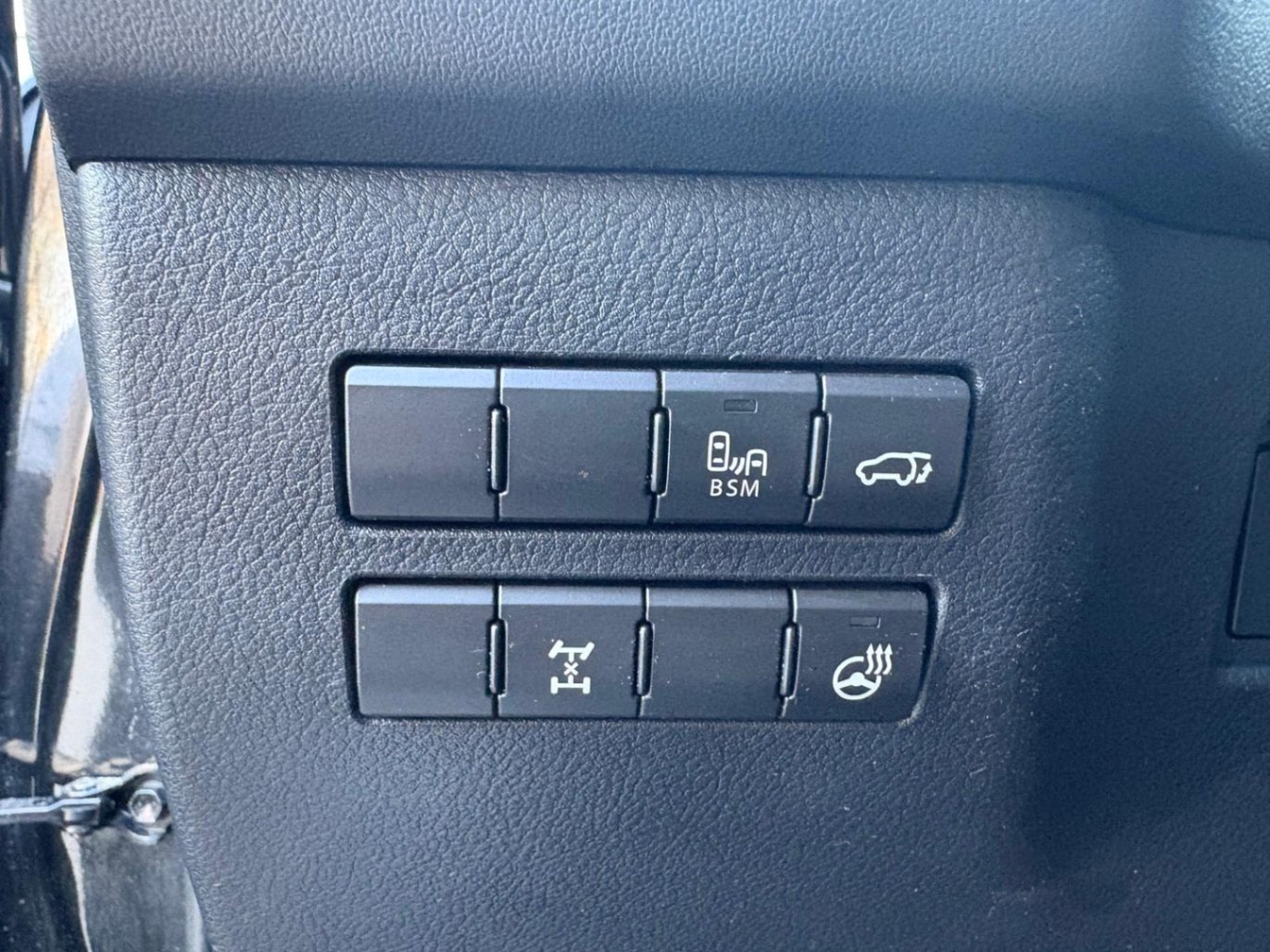 /akmautomotiveltd/2017-Lexus-NX200t-4415475778966804.jpg