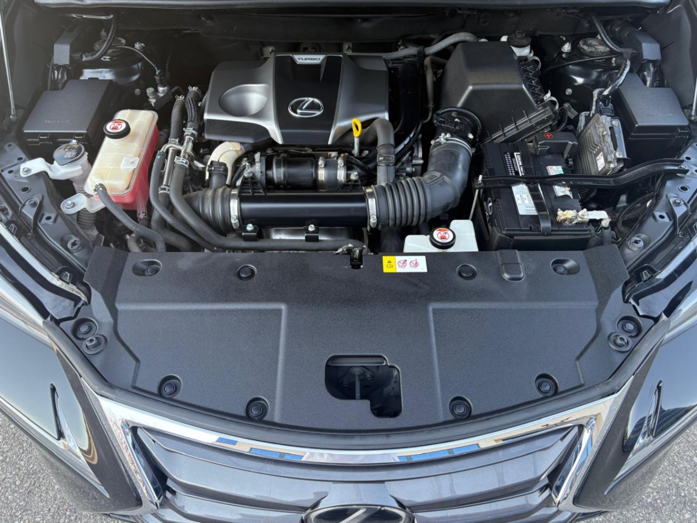 /akmautomotiveltd/2017-Lexus-NX200t-9829847732299712.jpg