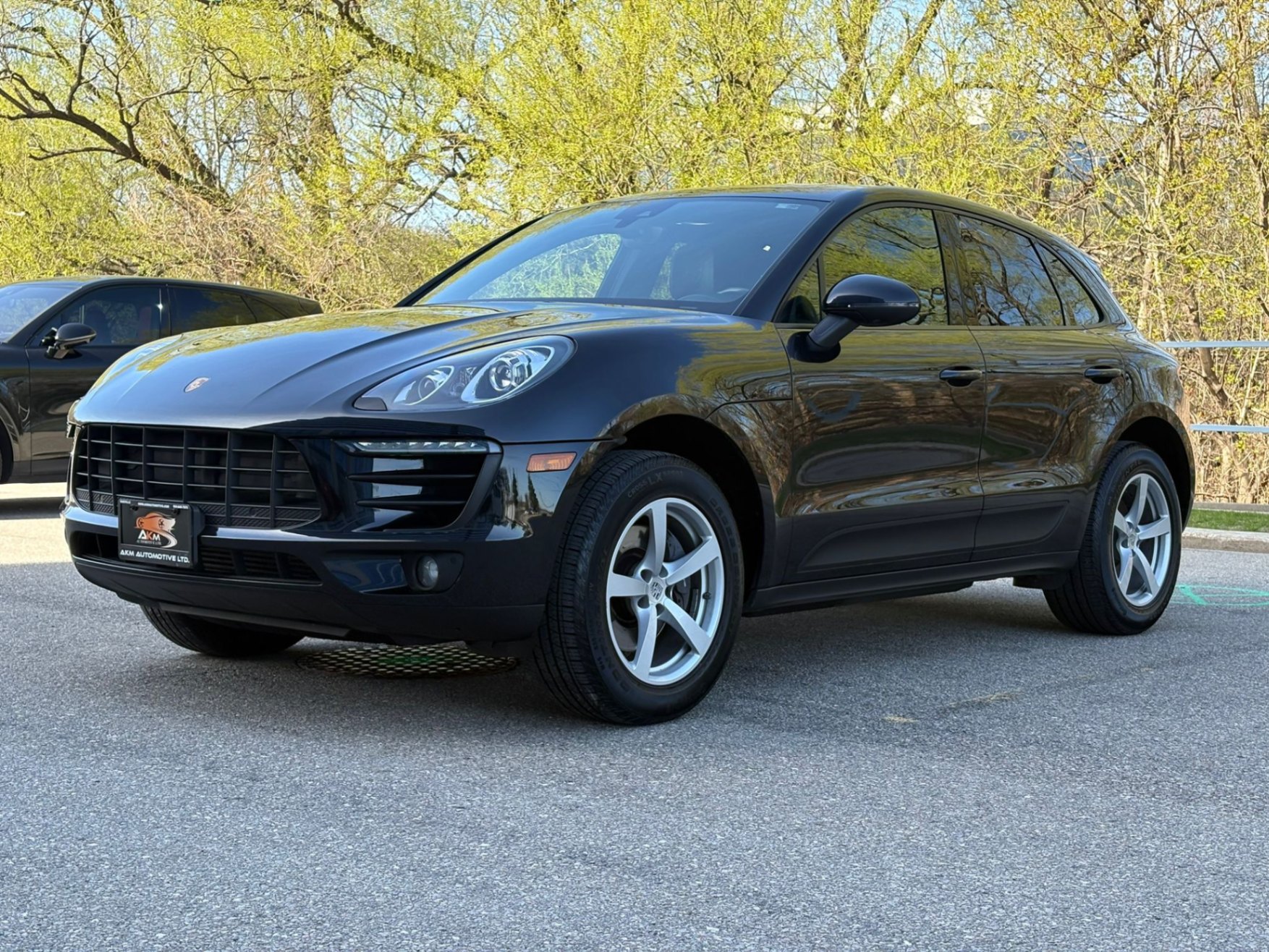 /akmautomotiveltd/2017-Porsche-Macan-14803929920941727.jpg