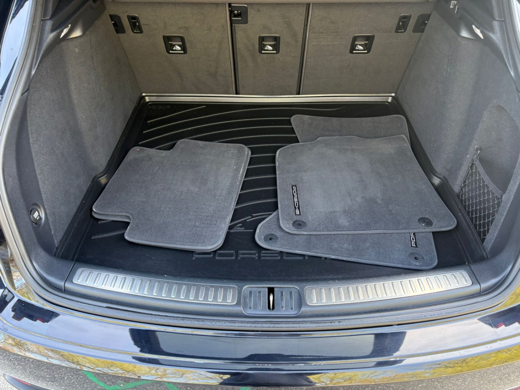 /akmautomotiveltd/2017-Porsche-Macan-4827151038026771.jpg