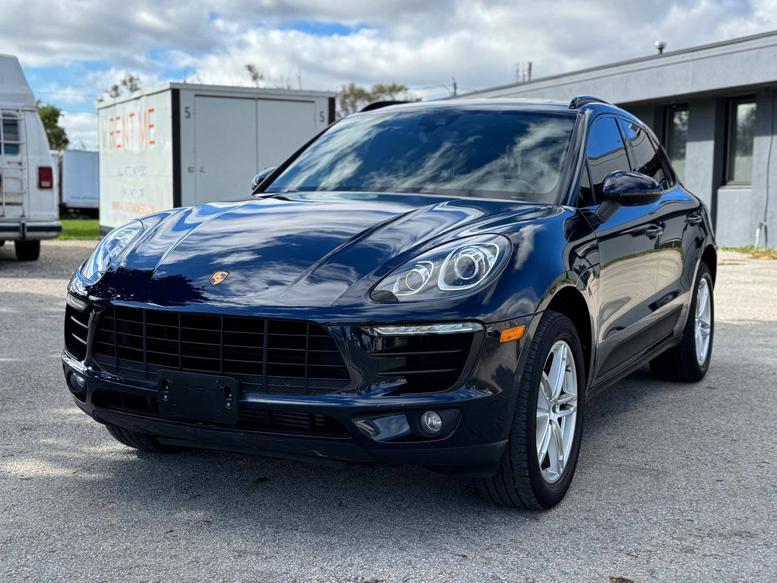 /akmautomotiveltd/2017-Porsche-Macan-5757741524941222.jpg