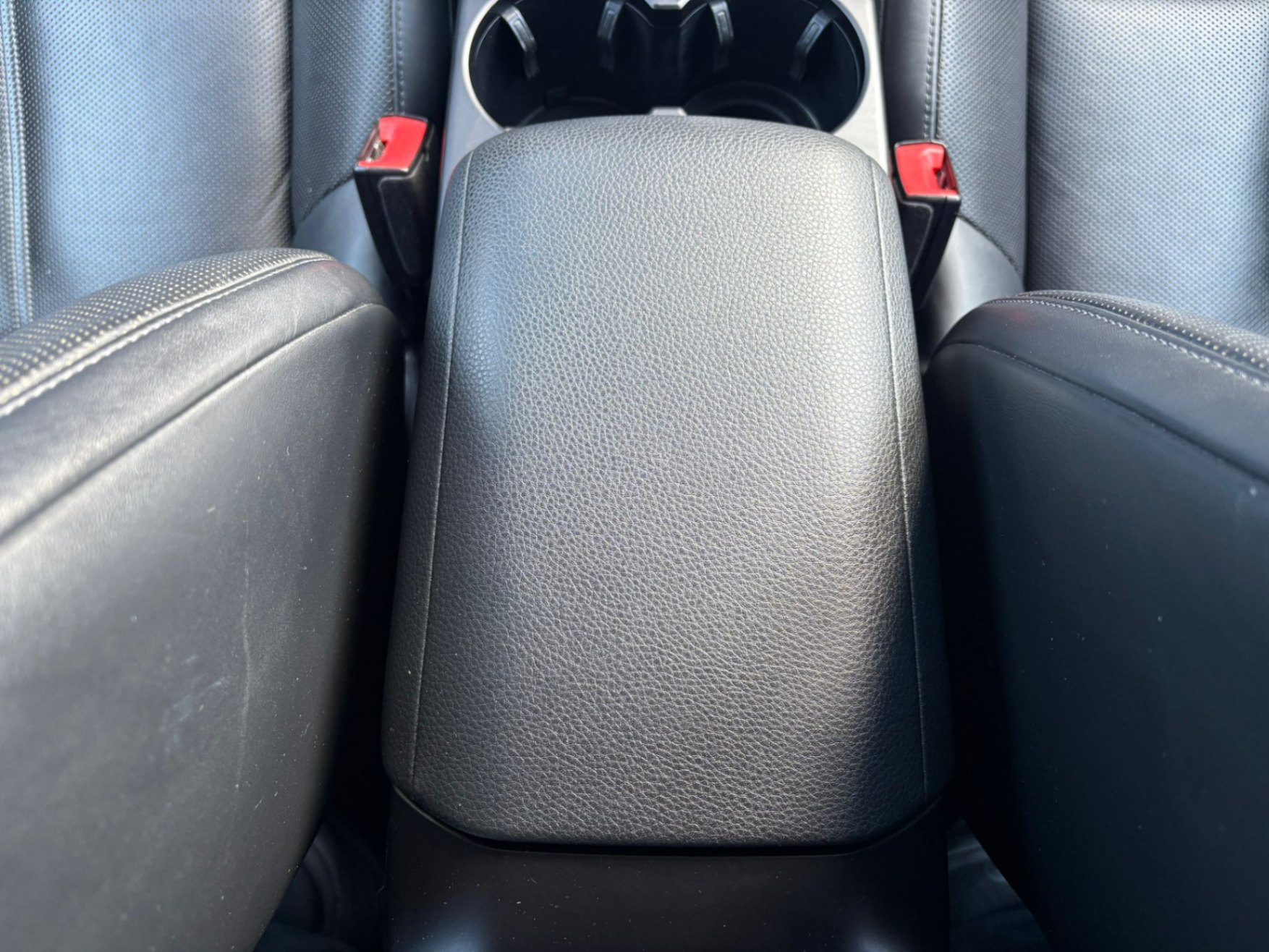 /akmautomotiveltd/2017-Porsche-Macan-9722952977004427.jpg