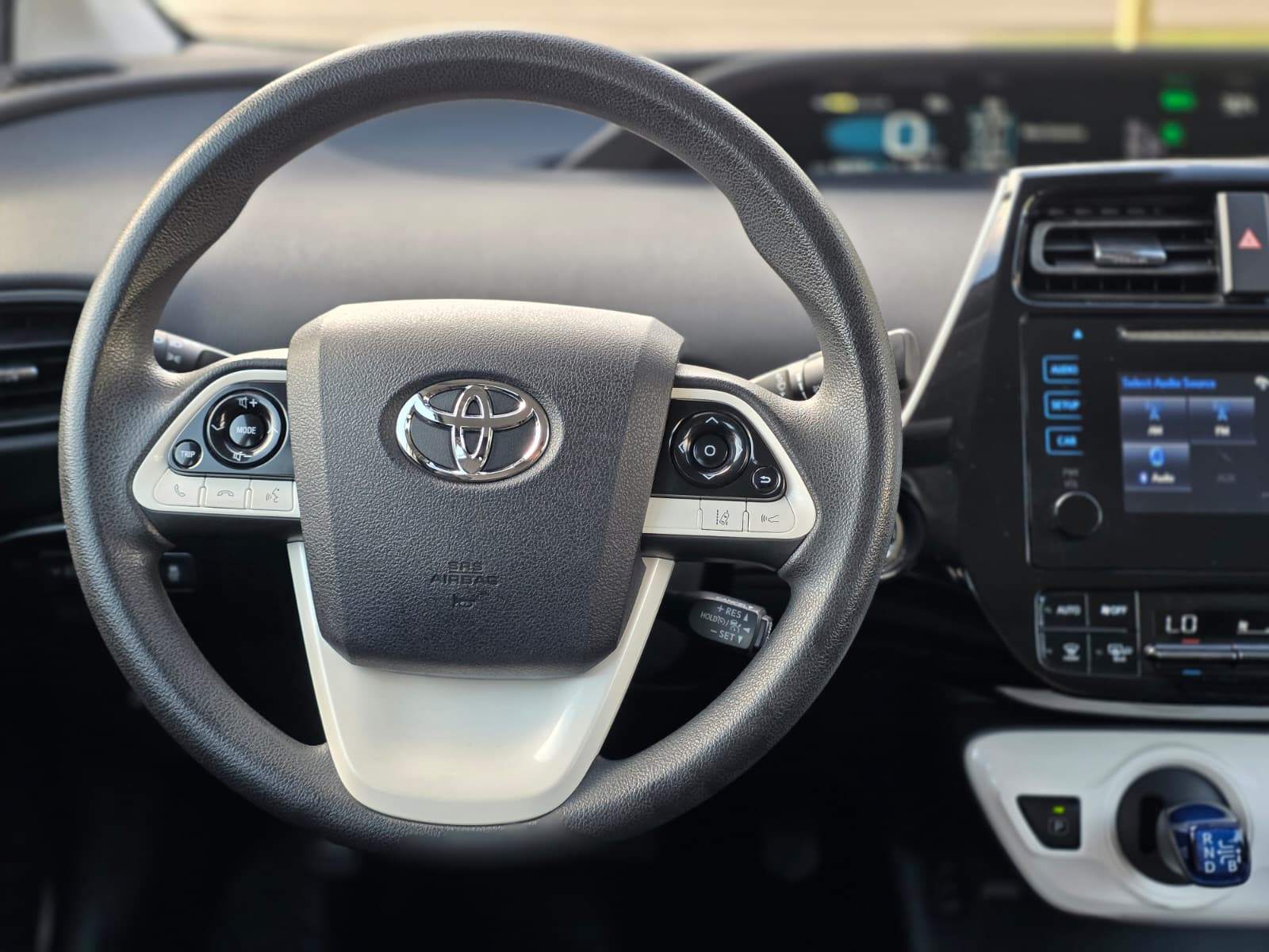 /akmautomotiveltd/2017-Toyota-Prius-8565852909606246.jpg