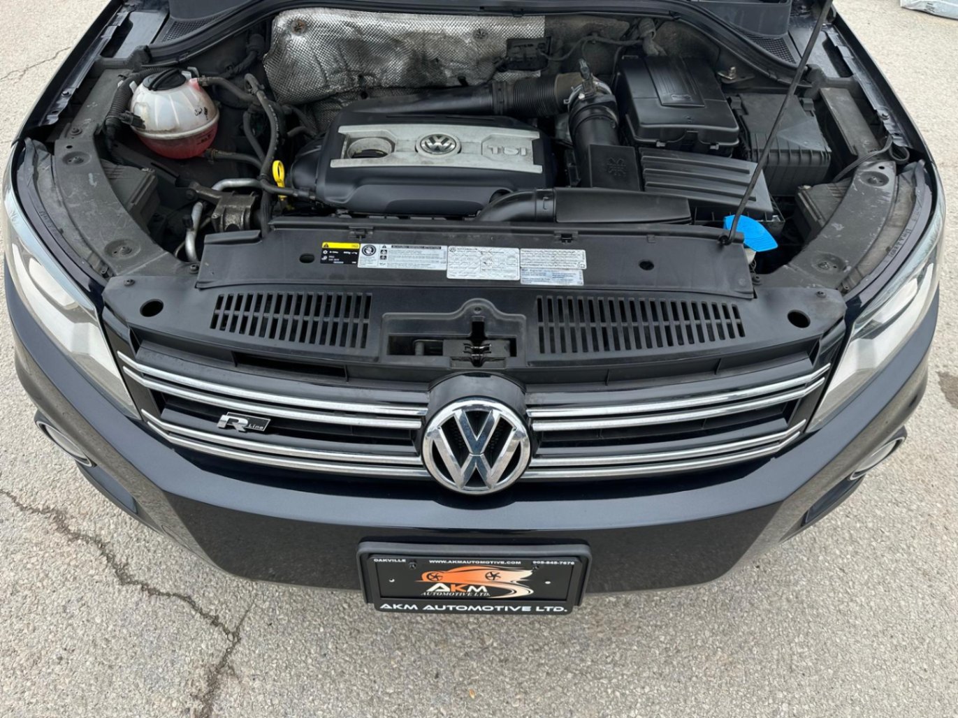 /akmautomotiveltd/2017-Volkswagen-Tiguan-9352916111535923.jpg