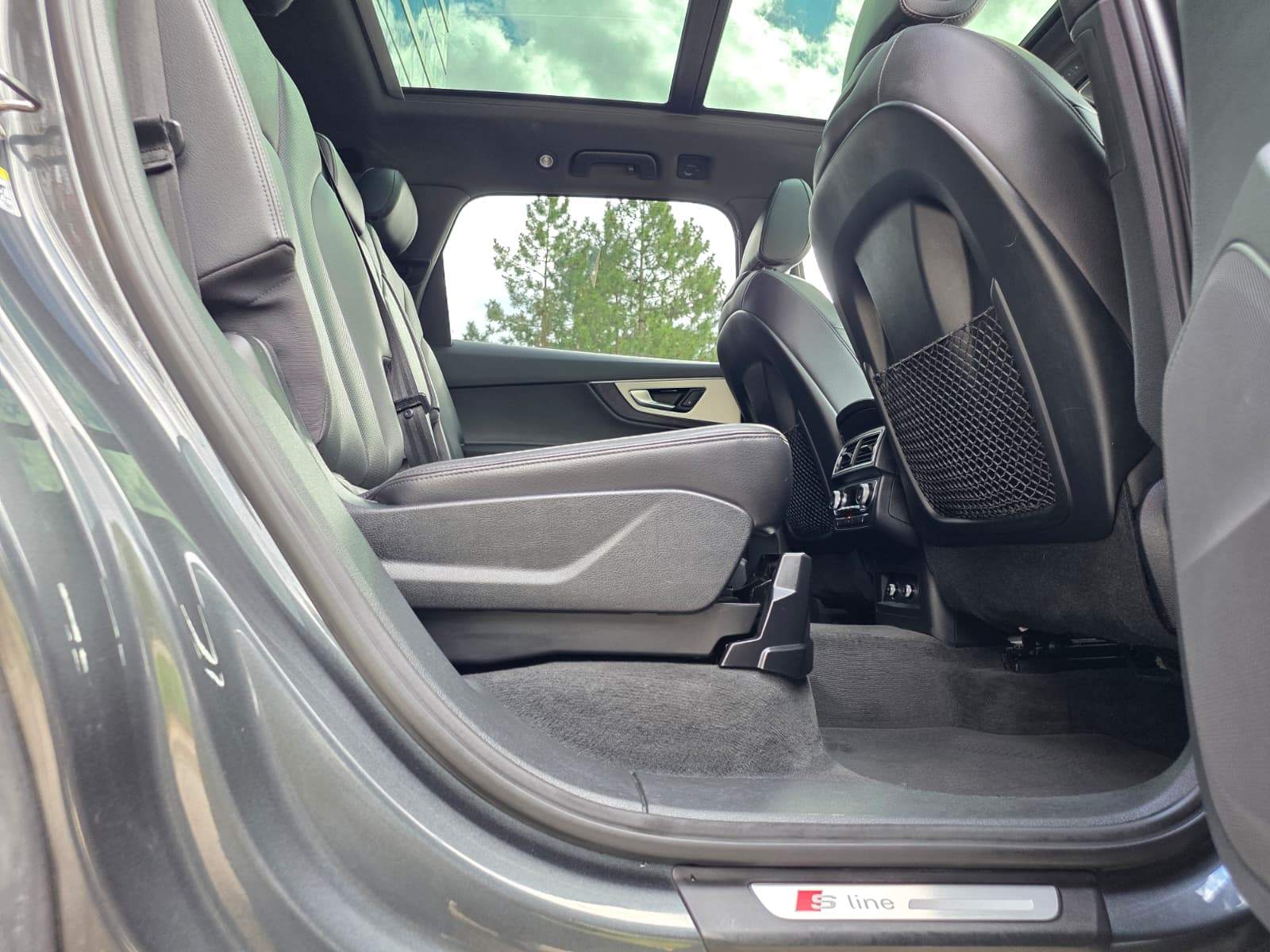 /akmautomotiveltd/2018-Audi-Q7-16847403979259257.jpg
