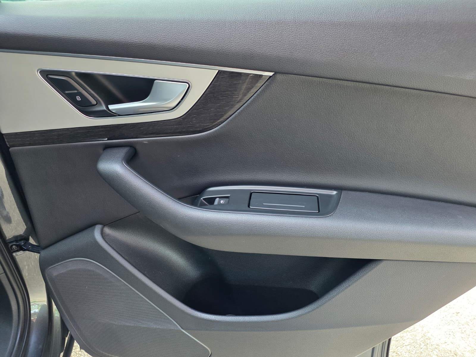 /akmautomotiveltd/2018-Audi-Q7-20110175526710994.jpg