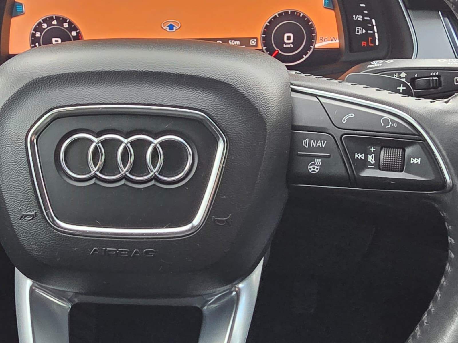 /akmautomotiveltd/2018-Audi-Q7-44458394755393726.jpg