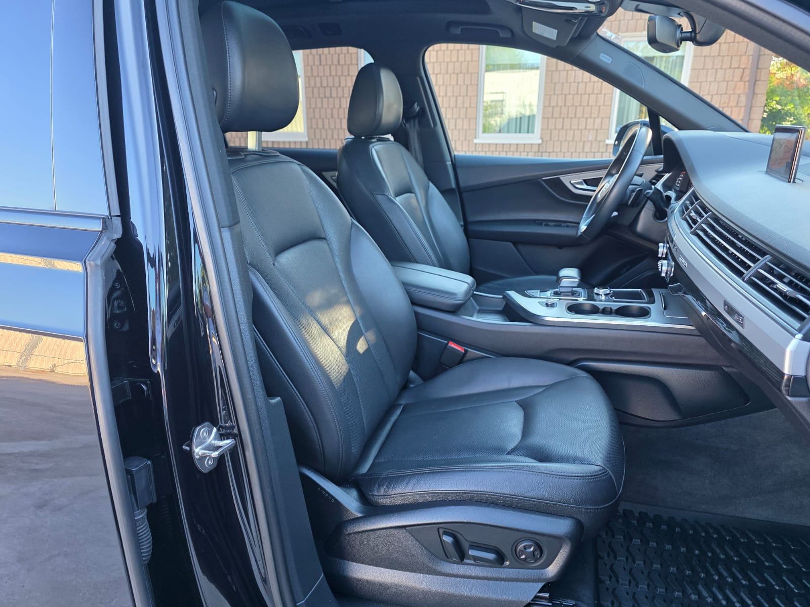 /akmautomotiveltd/2018-Audi-Q7-6854567376211465.jpg