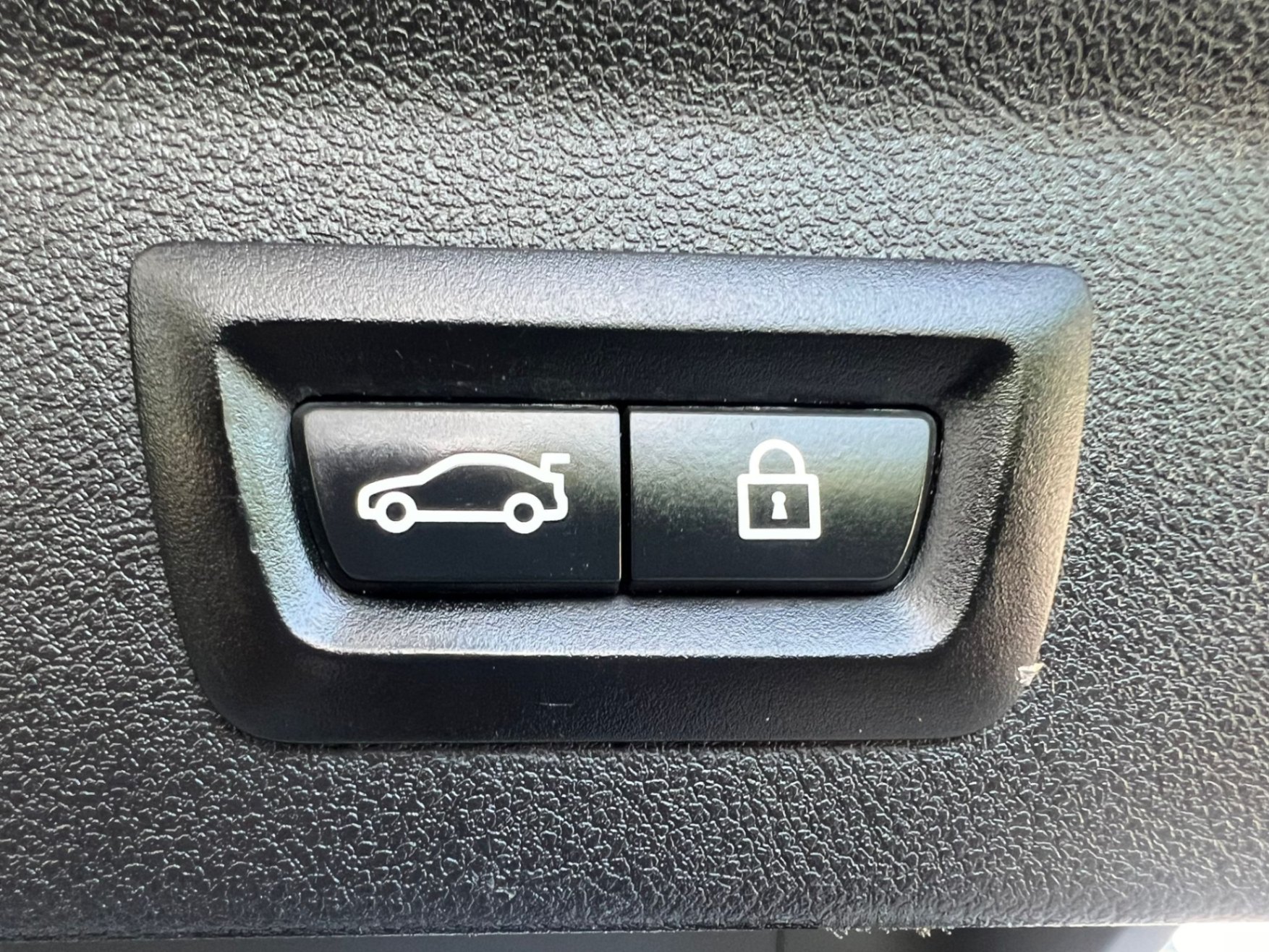/akmautomotiveltd/2018-BMW-X3-05053237290638868.jpg
