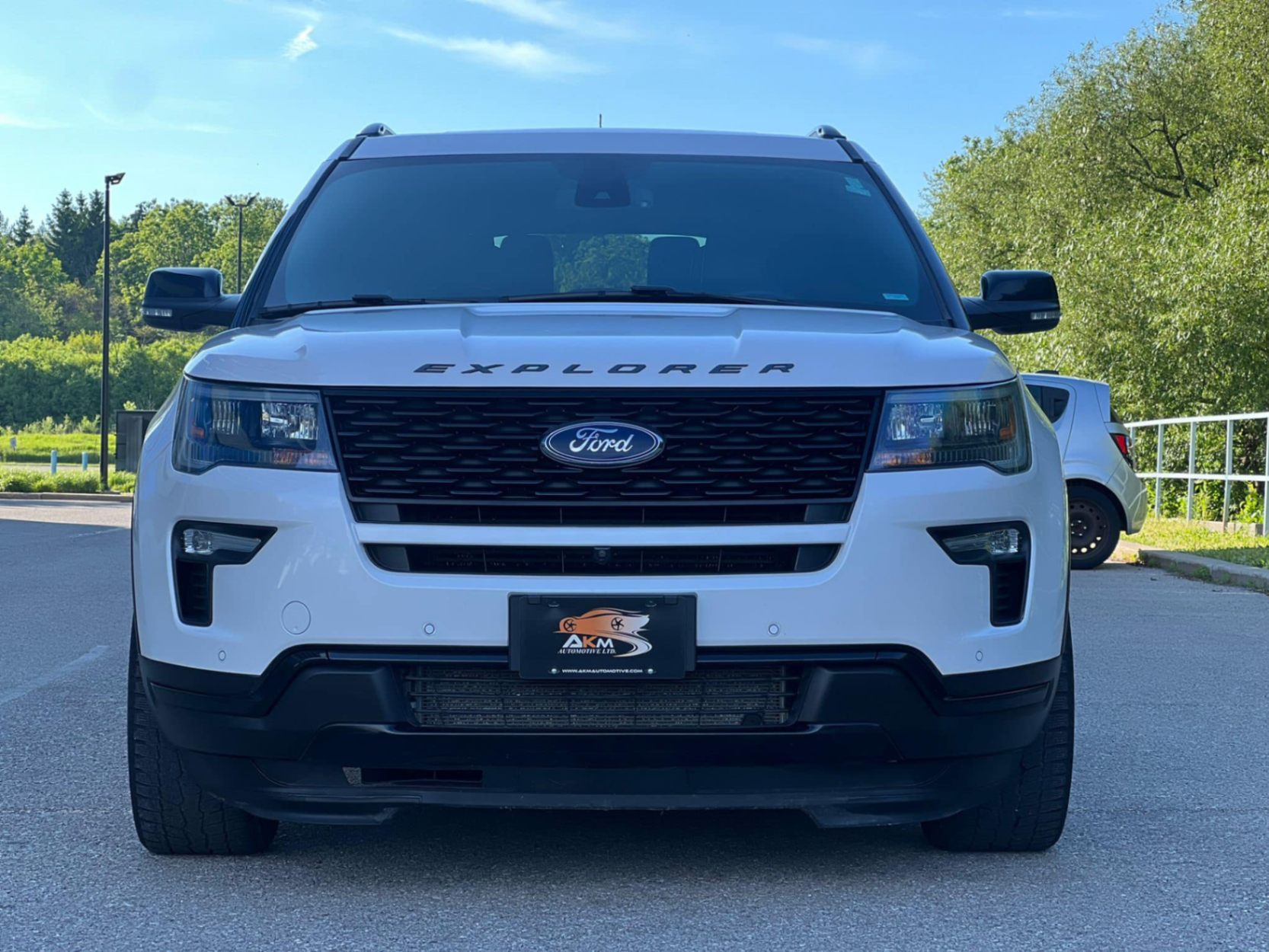 /akmautomotiveltd/2018-Ford-Explorer-24928297205538708.jpg