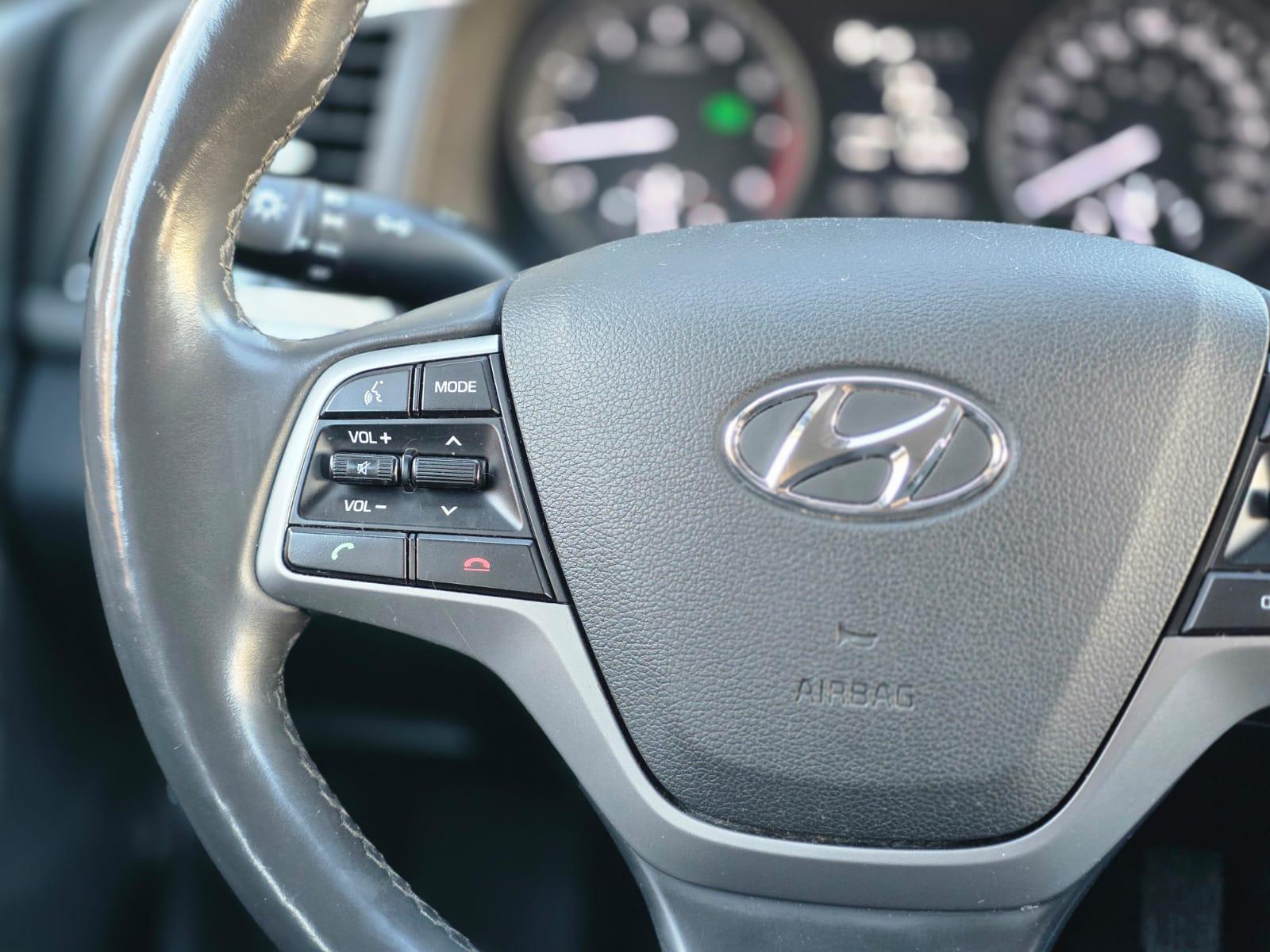 /akmautomotiveltd/2018-Hyundai-Elantra-43092283438954637.jpg
