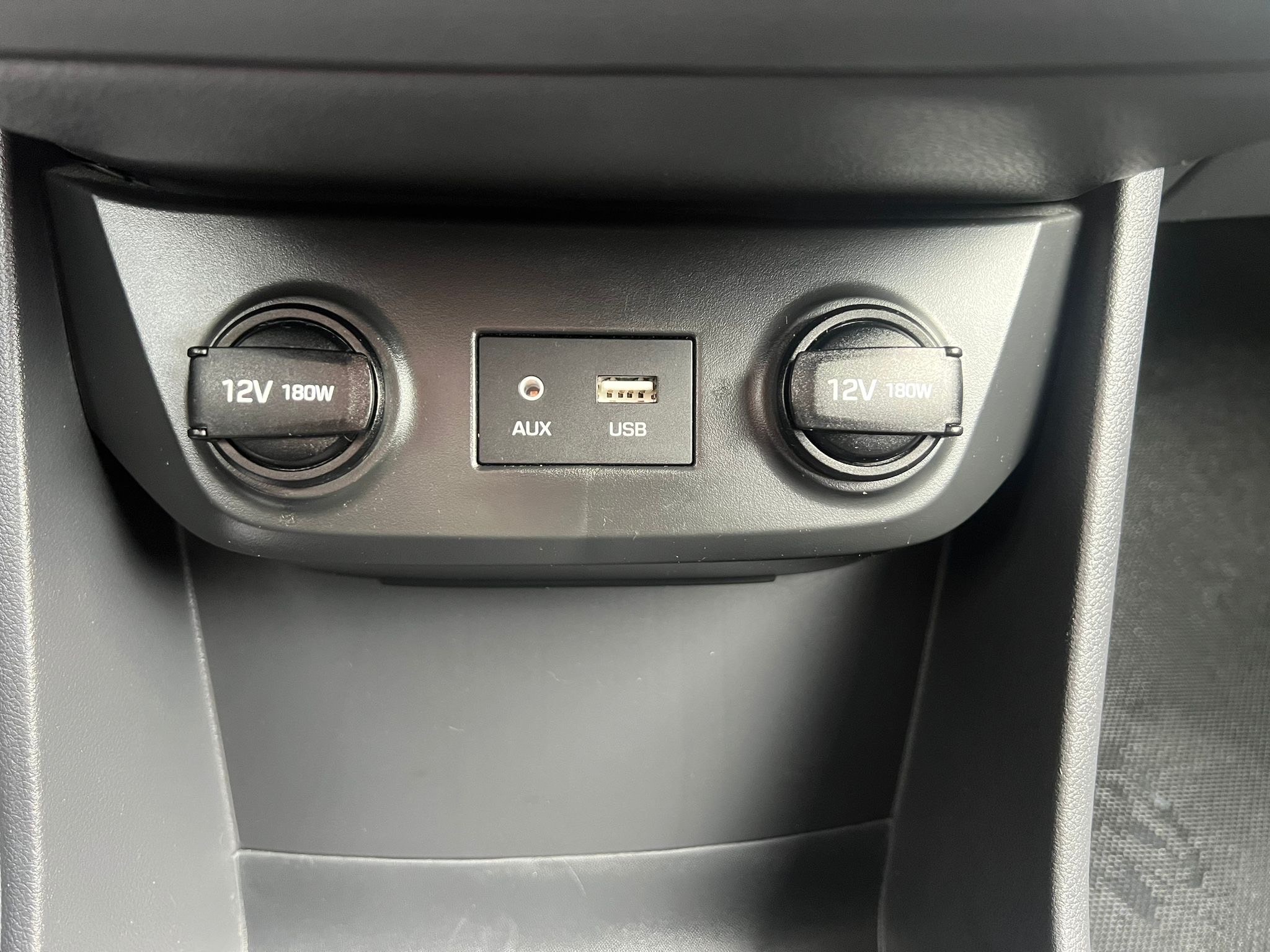 /akmautomotiveltd/2018-Hyundai-IoniqElectric-6364809687713127.jpg