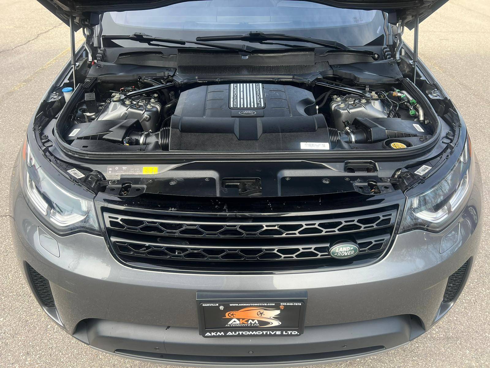 /akmautomotiveltd/2018-LandRover-Discovery-10902175429272676.jpg