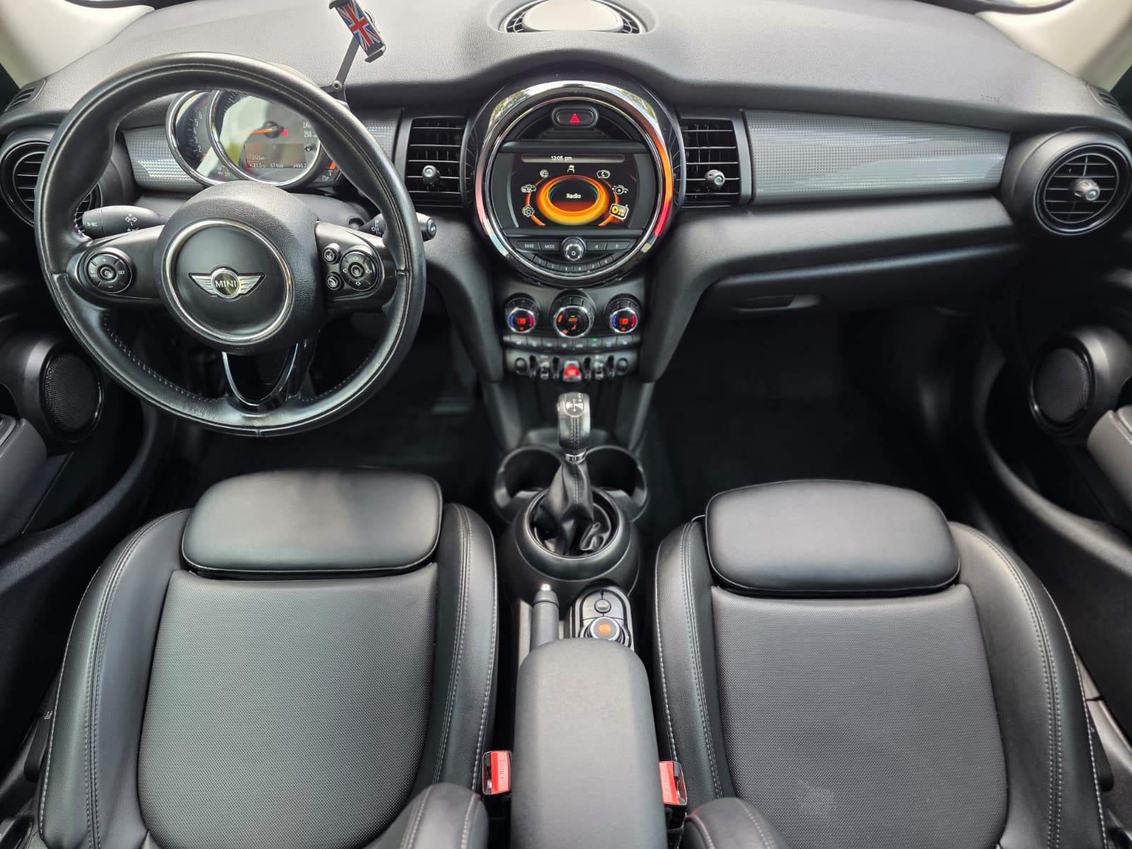 /akmautomotiveltd/2018-MINI-5Door-2570547936849301.jpg