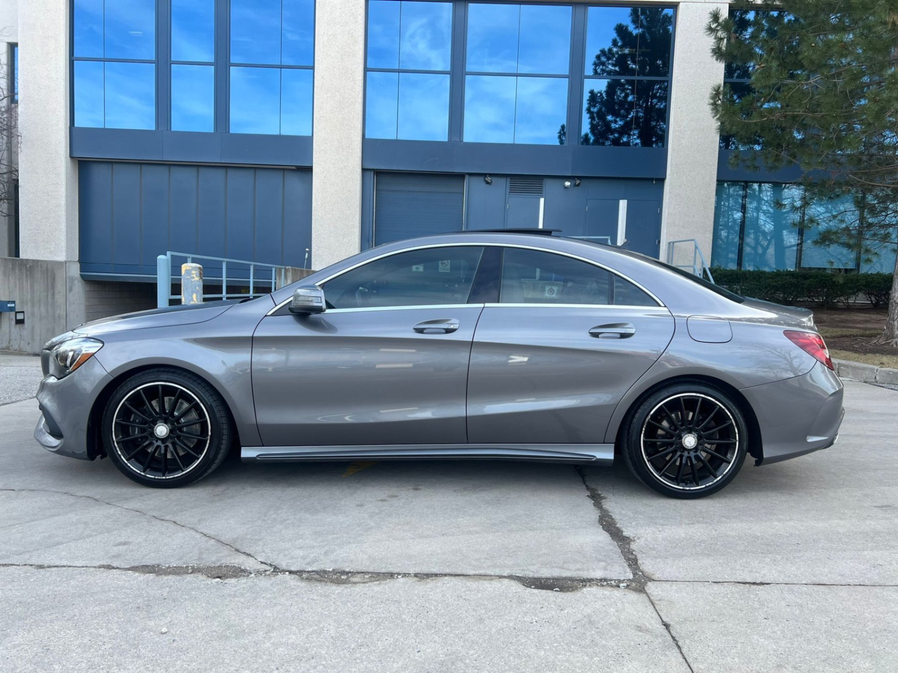 /akmautomotiveltd/2018-Mercedes-Benz-CLA-class-8158496485233848.jpg