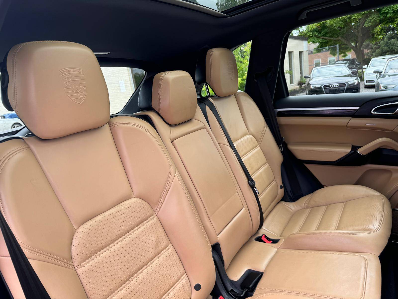 /akmautomotiveltd/2018-Porsche-Cayenne-5759754036195717.jpg