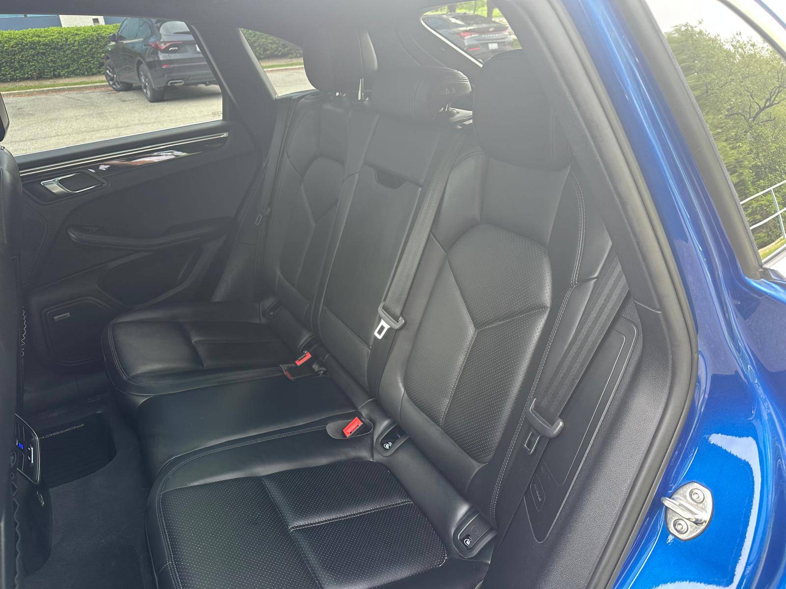 /akmautomotiveltd/2018-Porsche-Macan-274829939850433.jpg