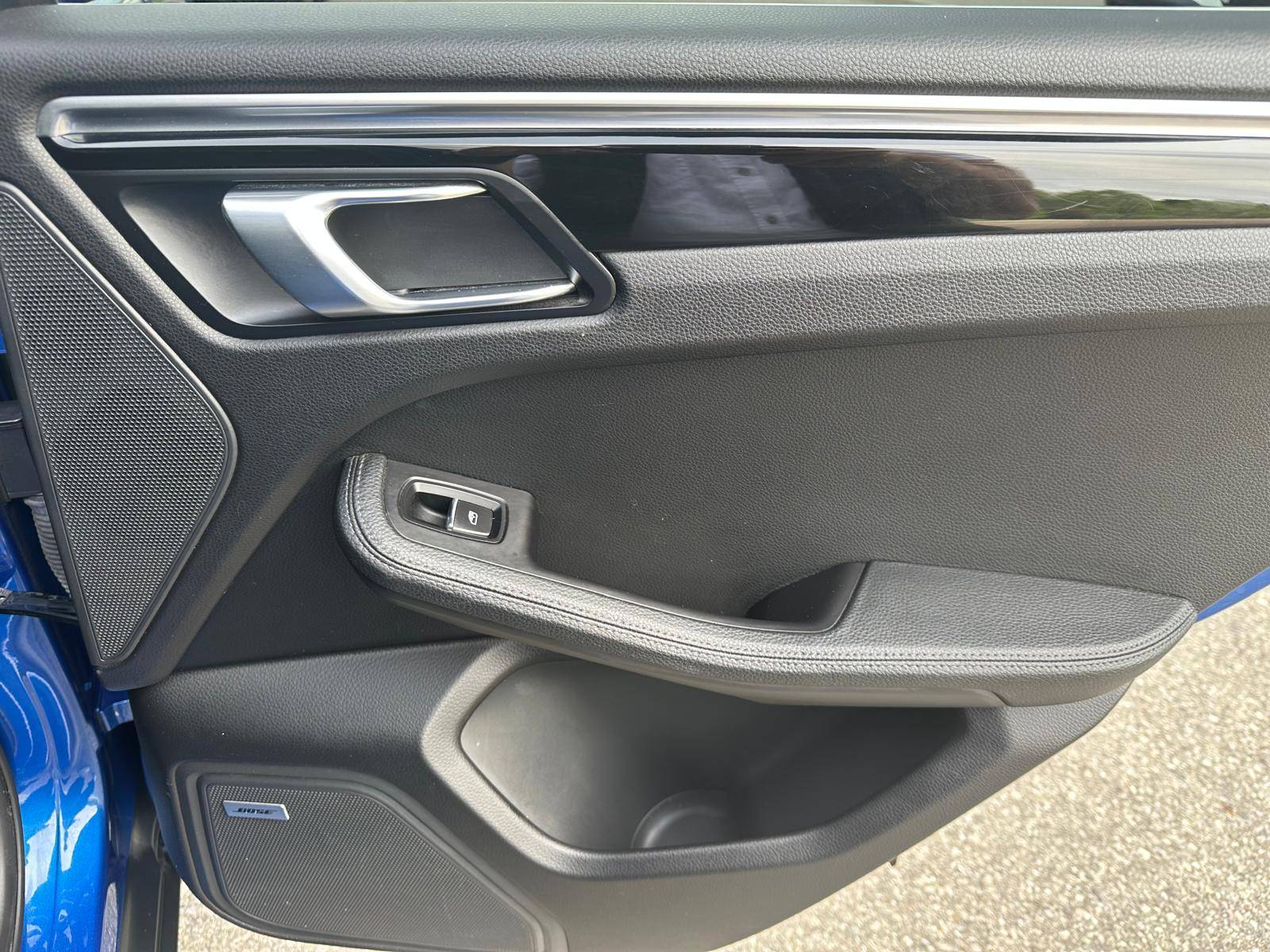 /akmautomotiveltd/2018-Porsche-Macan-34941650455817674.jpg