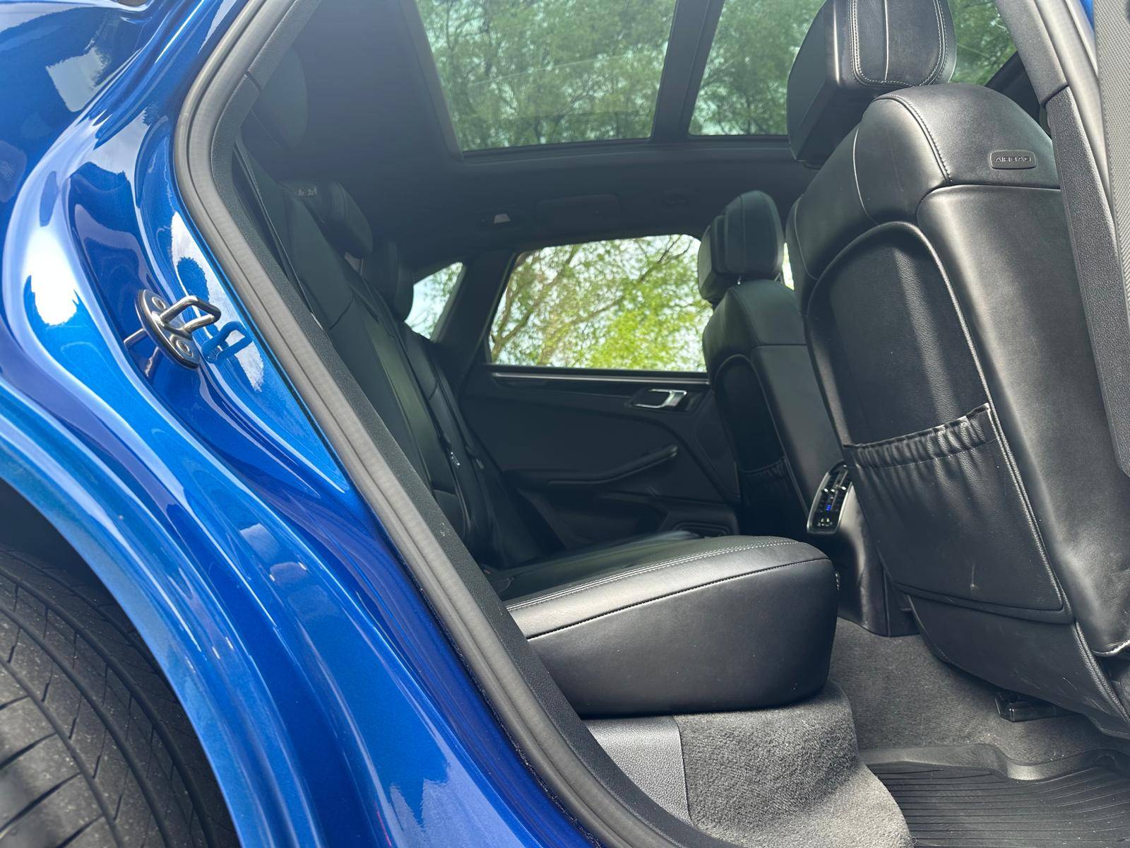 /akmautomotiveltd/2018-Porsche-Macan-5911411488975793.jpg