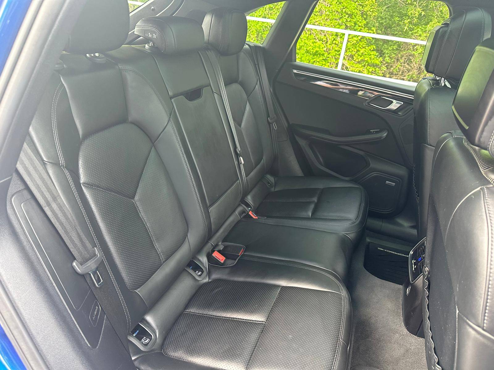 /akmautomotiveltd/2018-Porsche-Macan-6304485123895309.jpg