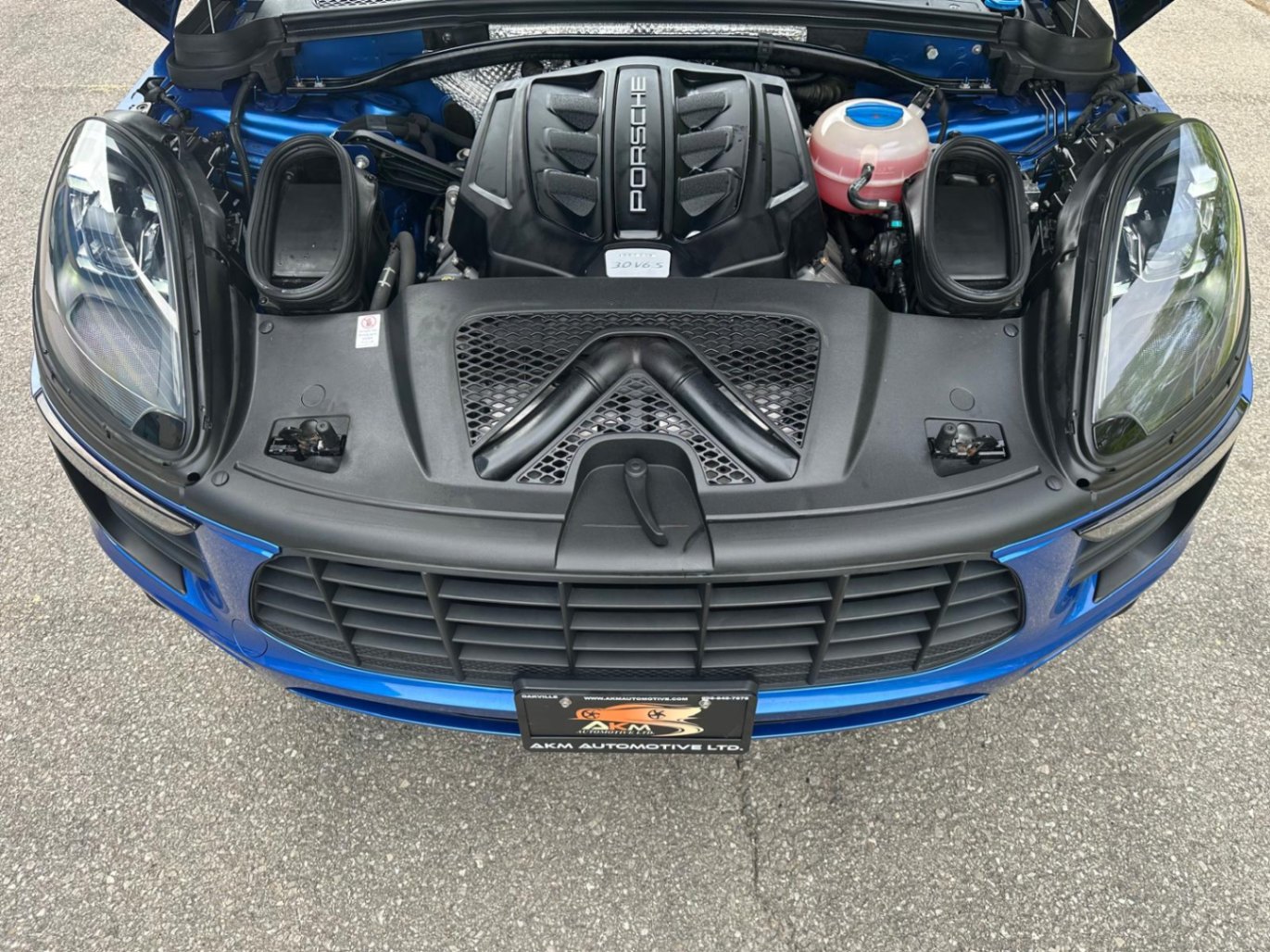/akmautomotiveltd/2018-Porsche-Macan-8258918316862038.jpg