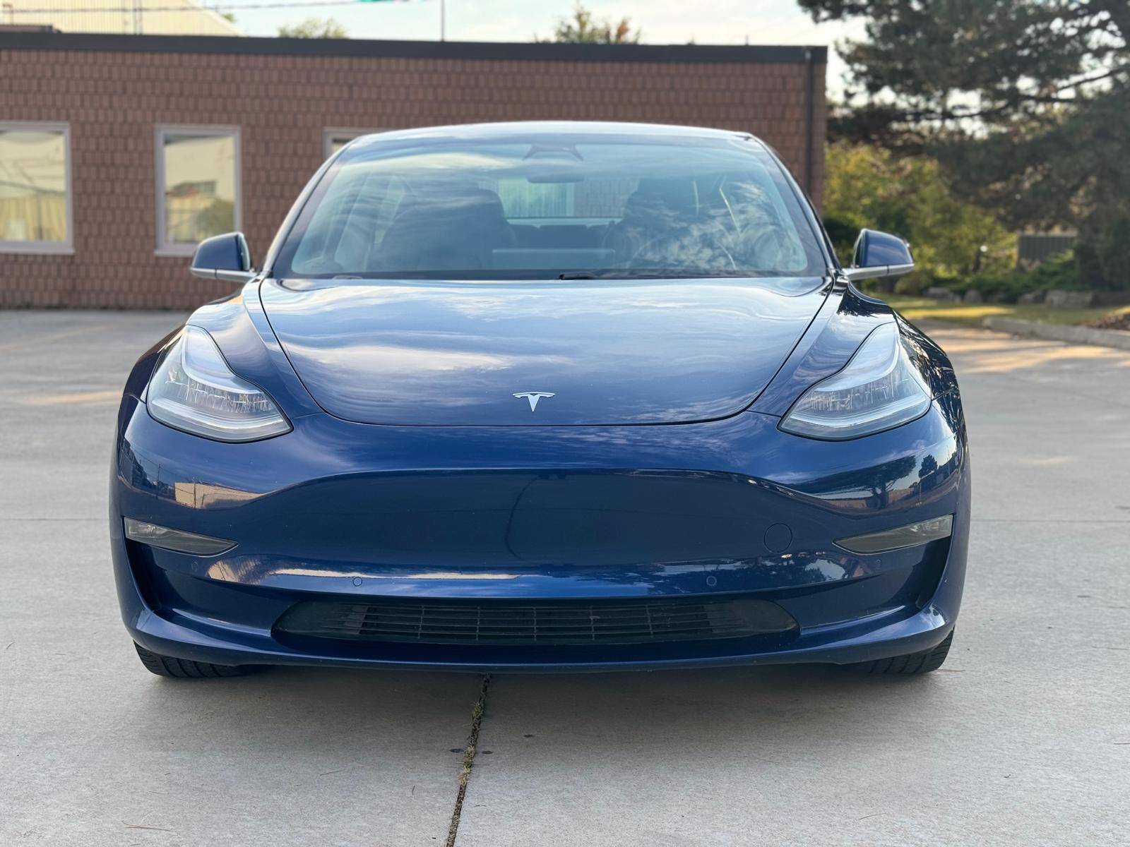 /akmautomotiveltd/2018-Tesla-Model3-3653624371255162.jpg
