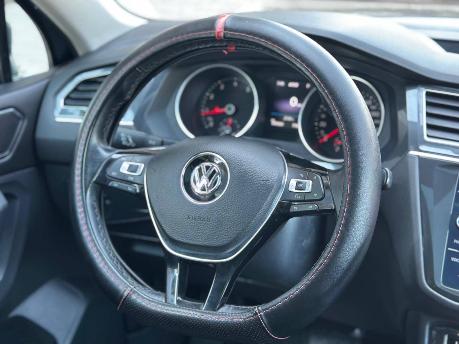 /akmautomotiveltd/2018-Volkswagen-Tiguan-2320945001413397.jpg