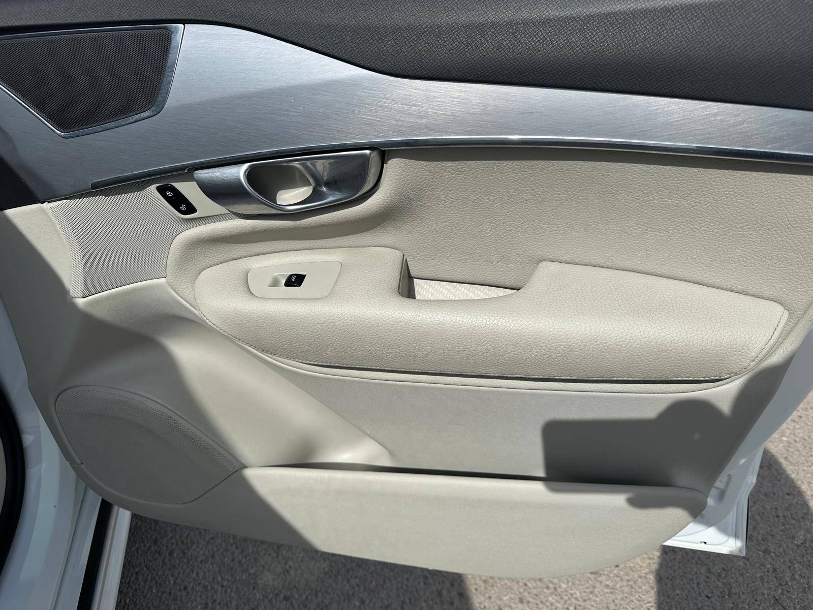 /akmautomotiveltd/2018-Volvo-XC90-8145554916345823.jpg