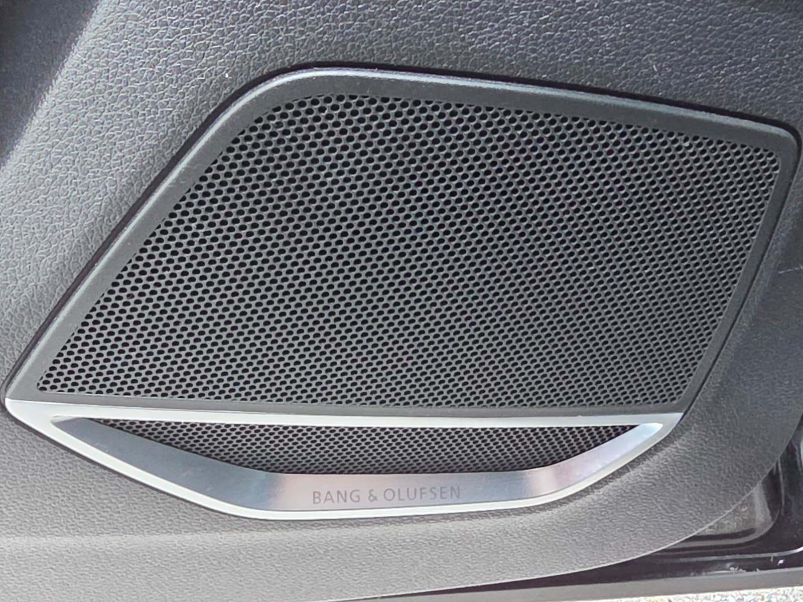 /akmautomotiveltd/2019-Audi-Q3-011627754455876271.jpg