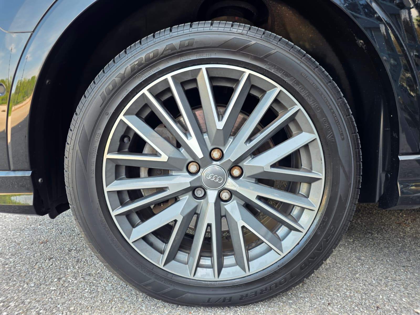 /akmautomotiveltd/2019-Audi-Q3-04136428058385899.jpg
