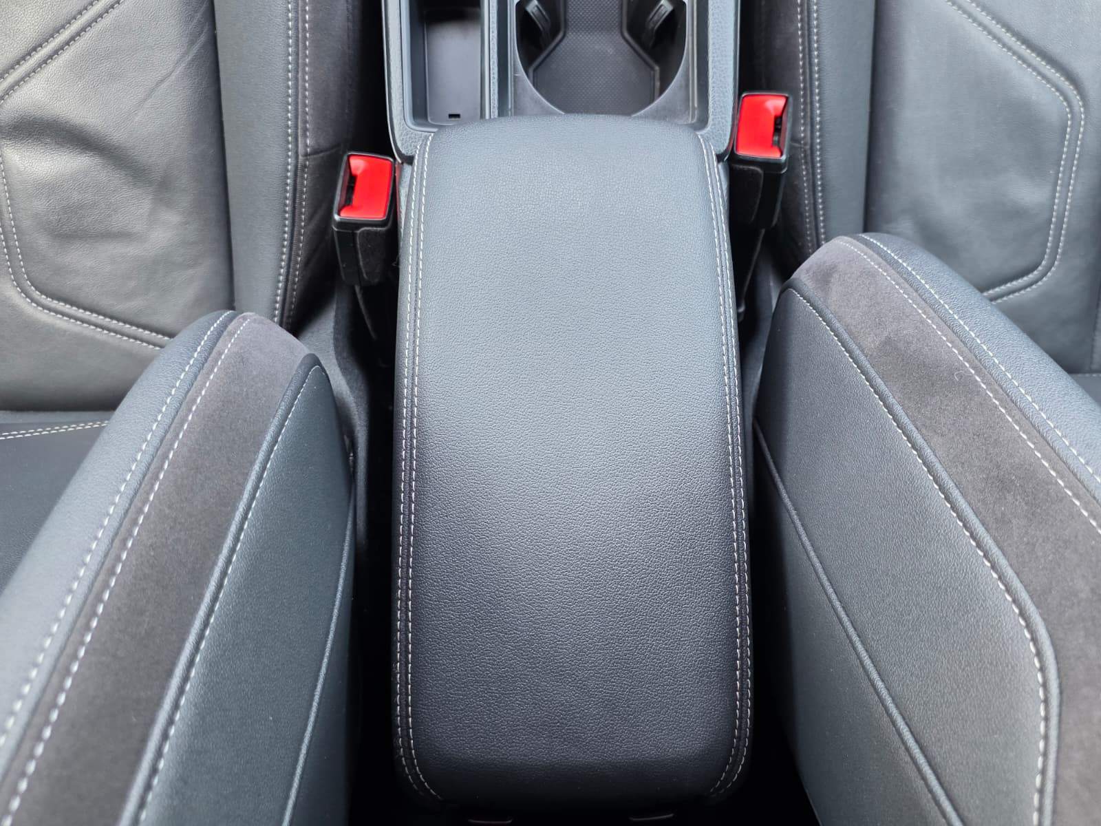 /akmautomotiveltd/2019-Audi-Q3-48885250076857023.jpg