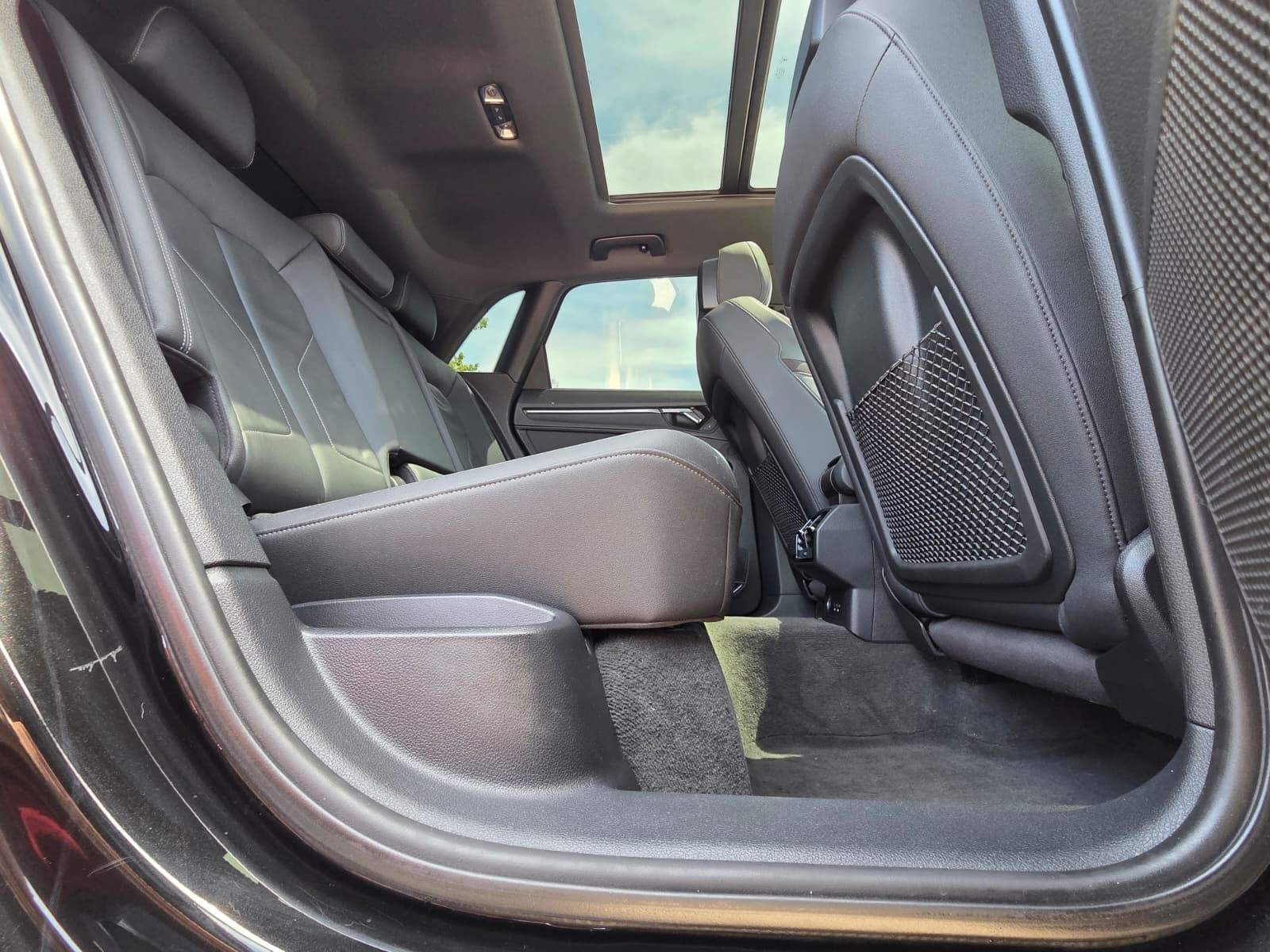/akmautomotiveltd/2019-Audi-Q3-6283507634222891.jpg