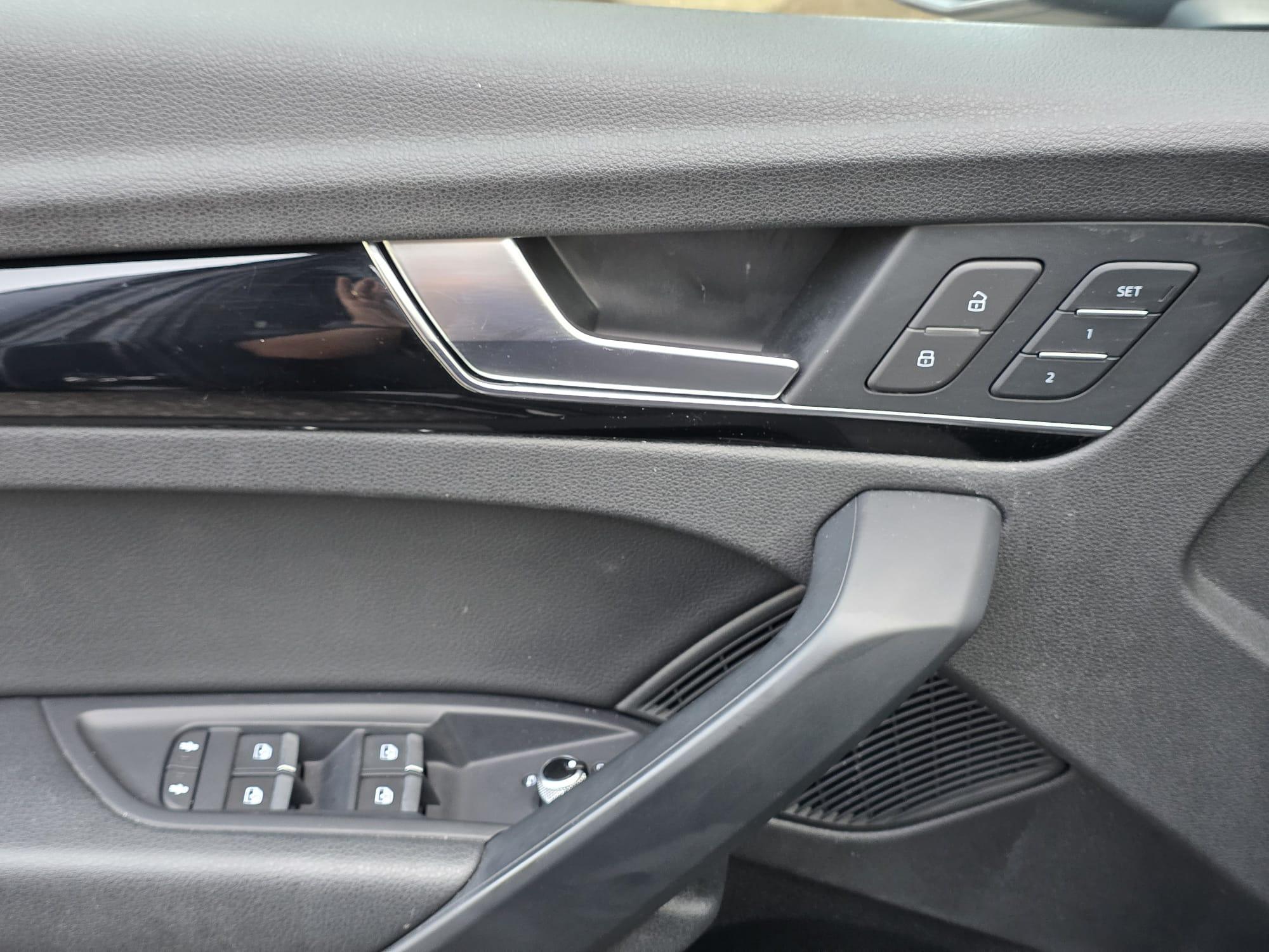 /akmautomotiveltd/2019-Audi-Q5-08278237055157378.jpg