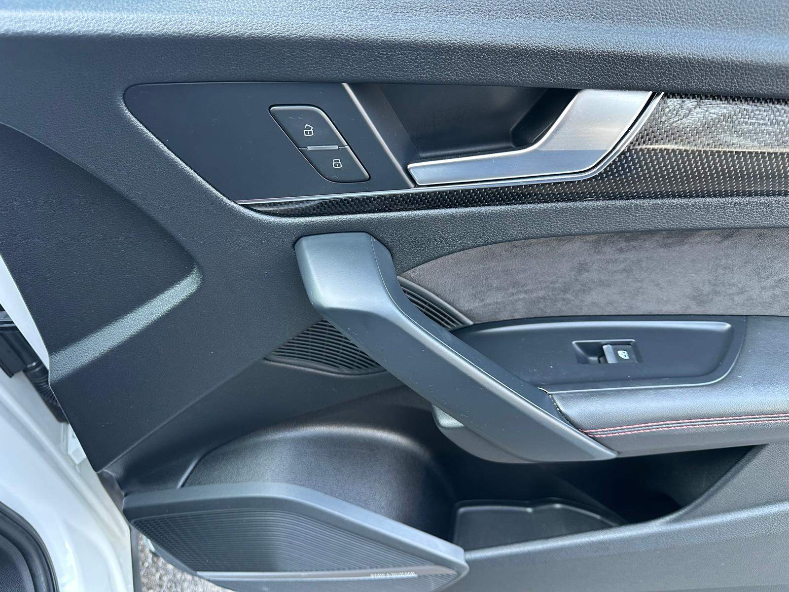 /akmautomotiveltd/2019-Audi-SQ5-7599947743917455.jpg