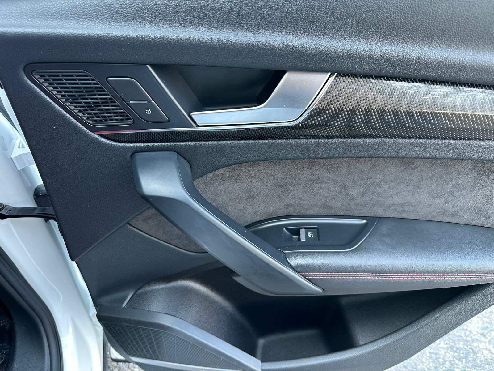 /akmautomotiveltd/2019-Audi-SQ5-9986817907566083.jpg