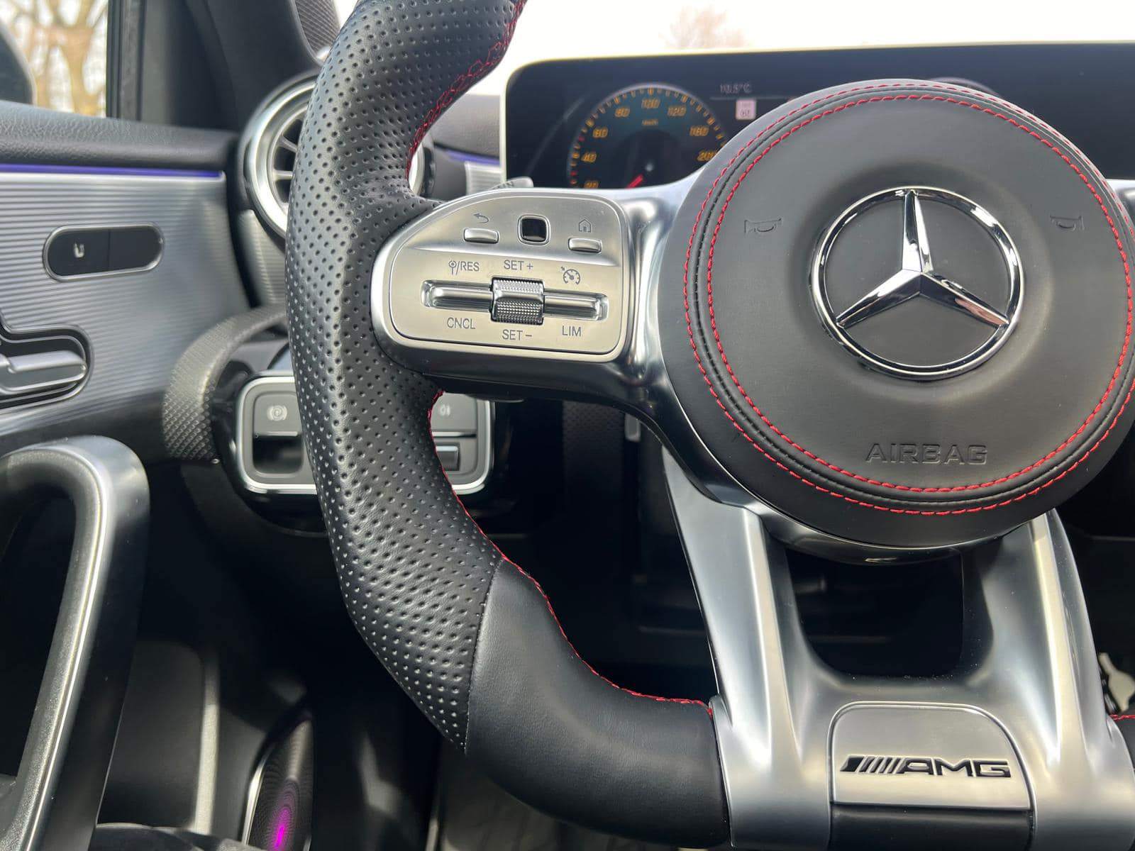 /akmautomotiveltd/2019-Mercedes-Benz-A-Class-5415504319621711.jpg