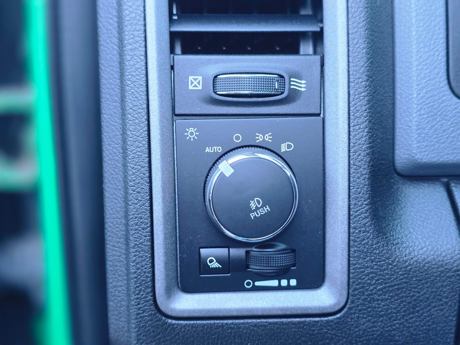 /akmautomotiveltd/2019-Ram-1500Classic-025202409397470094.jpg