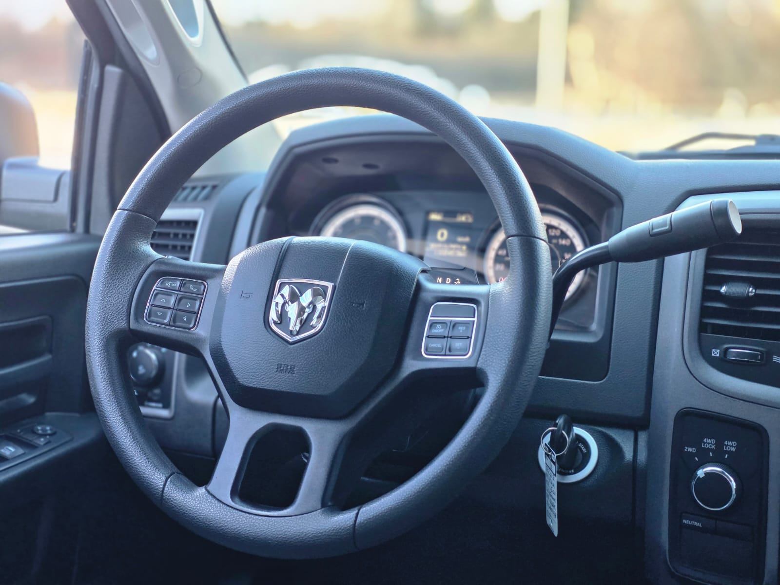 /akmautomotiveltd/2019-Ram-1500Classic-10384521064767926.jpg